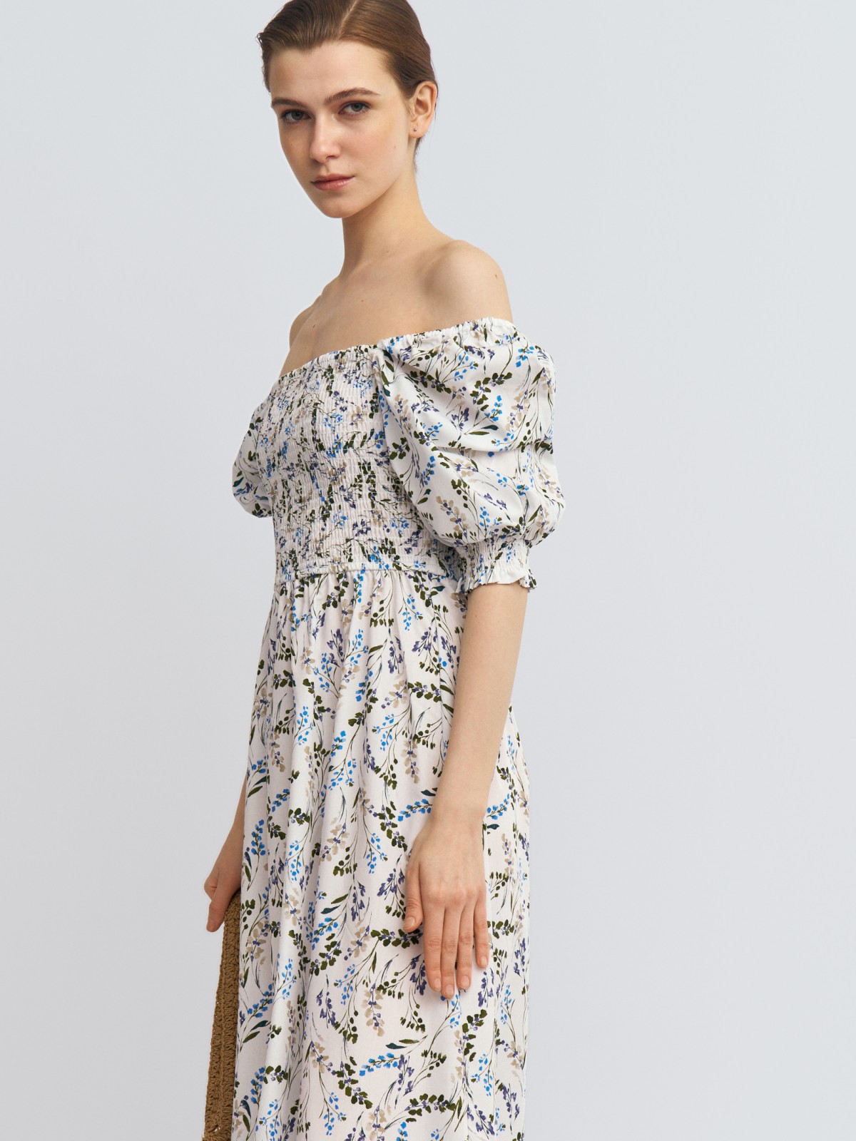 Платье макси на резинке с воланом