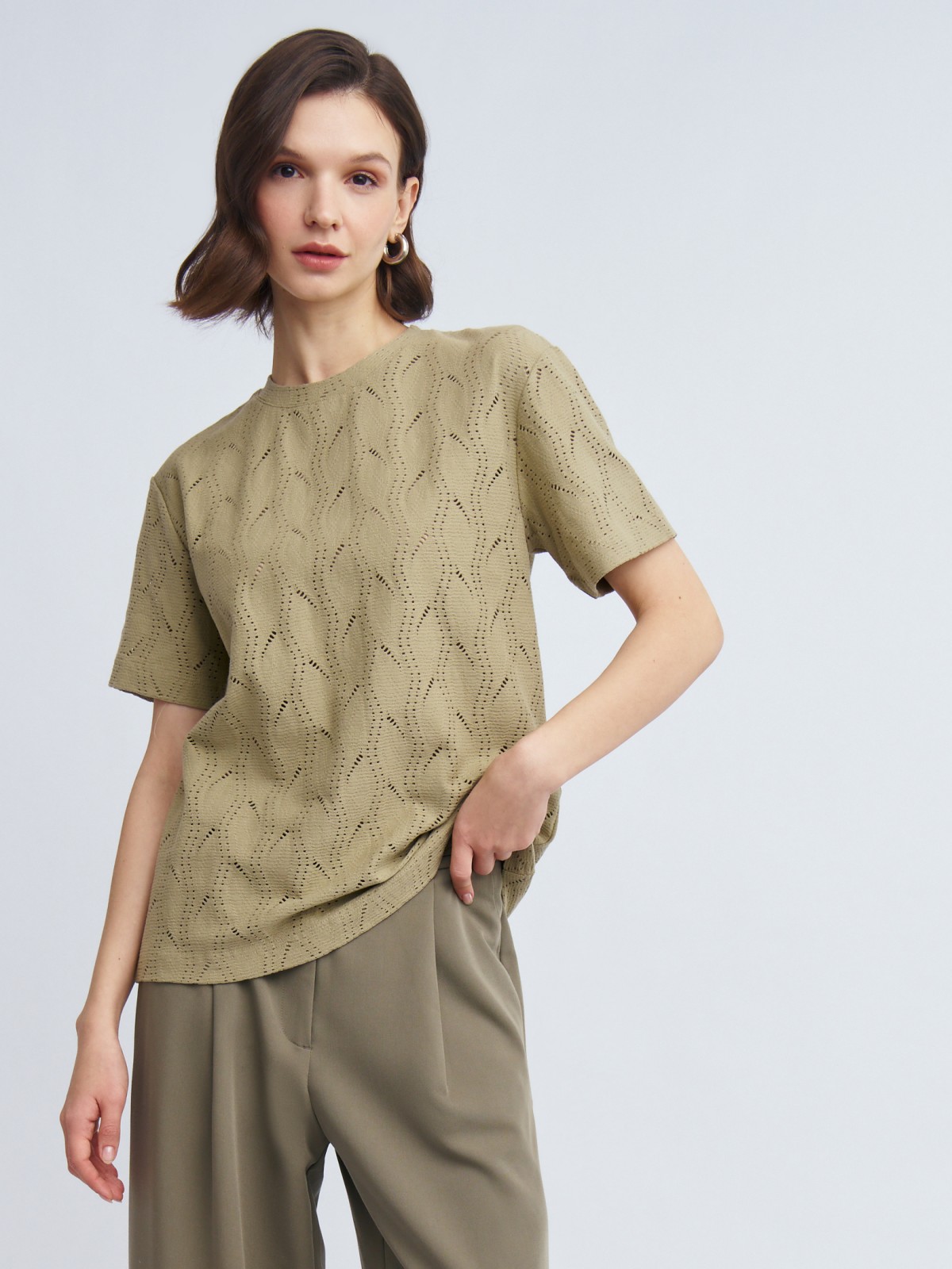 Ажурная футболка из хлопка