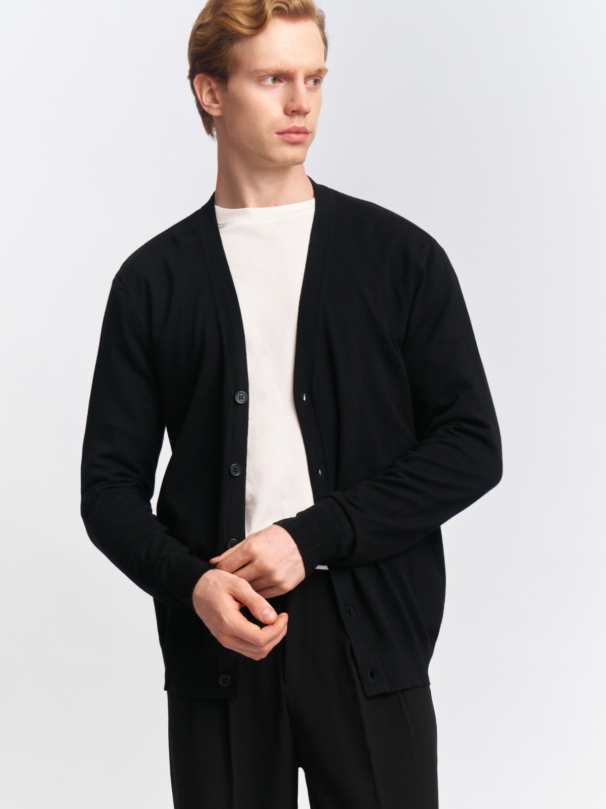 Трикотажный кардиган на пуговицах