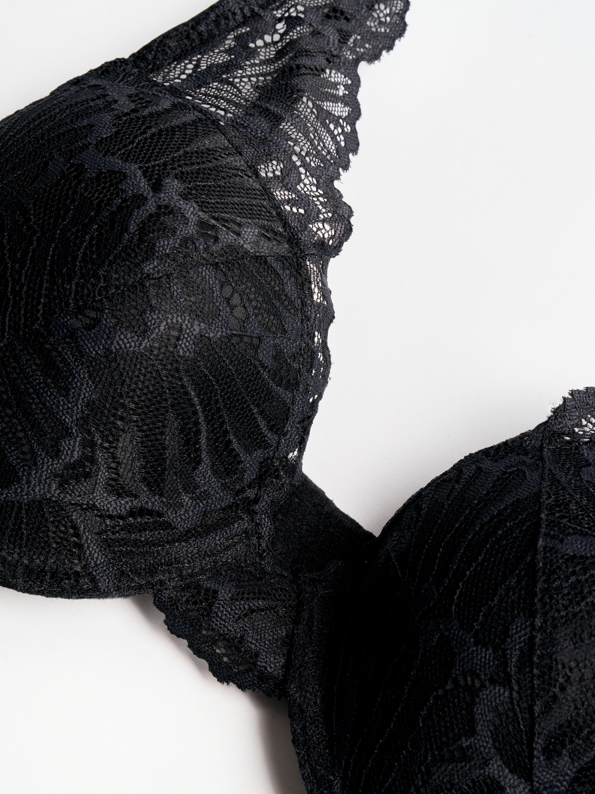 Кружевной бюстгальтер на косточках