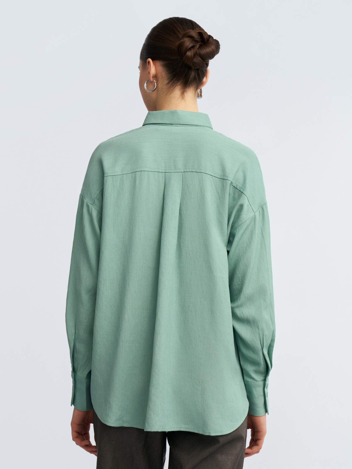 Рубашка оверсайз силуэта с длинным рукавом