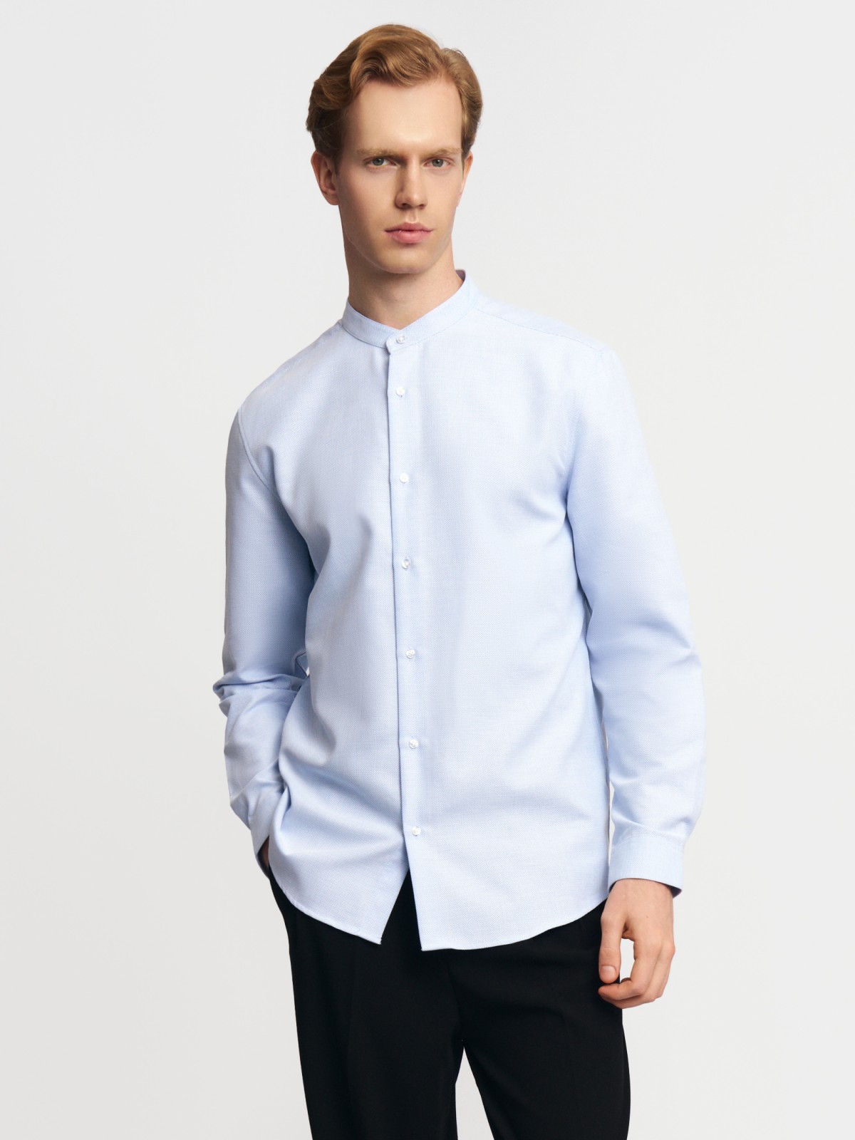 Офисная рубашка с воротником-стойкой и длинным рукавом