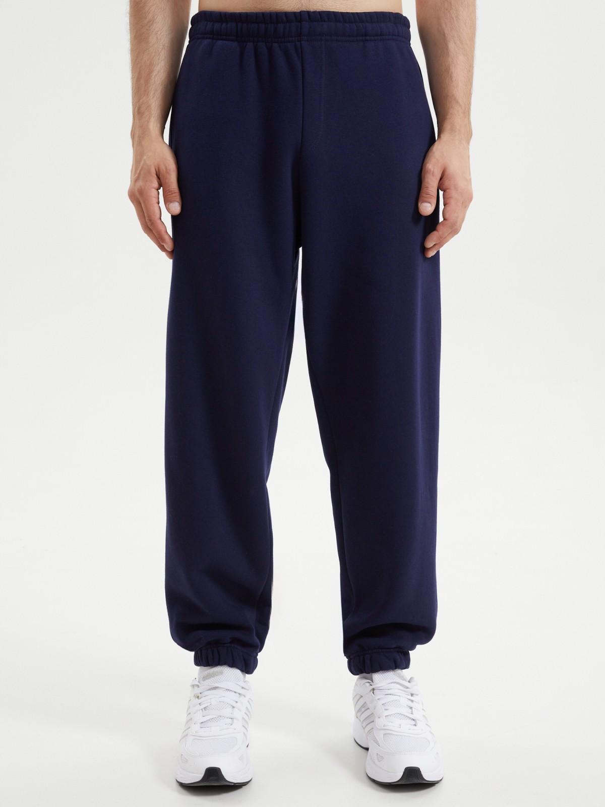 Тёплые трикотажные брюки-джоггеры с начёсом