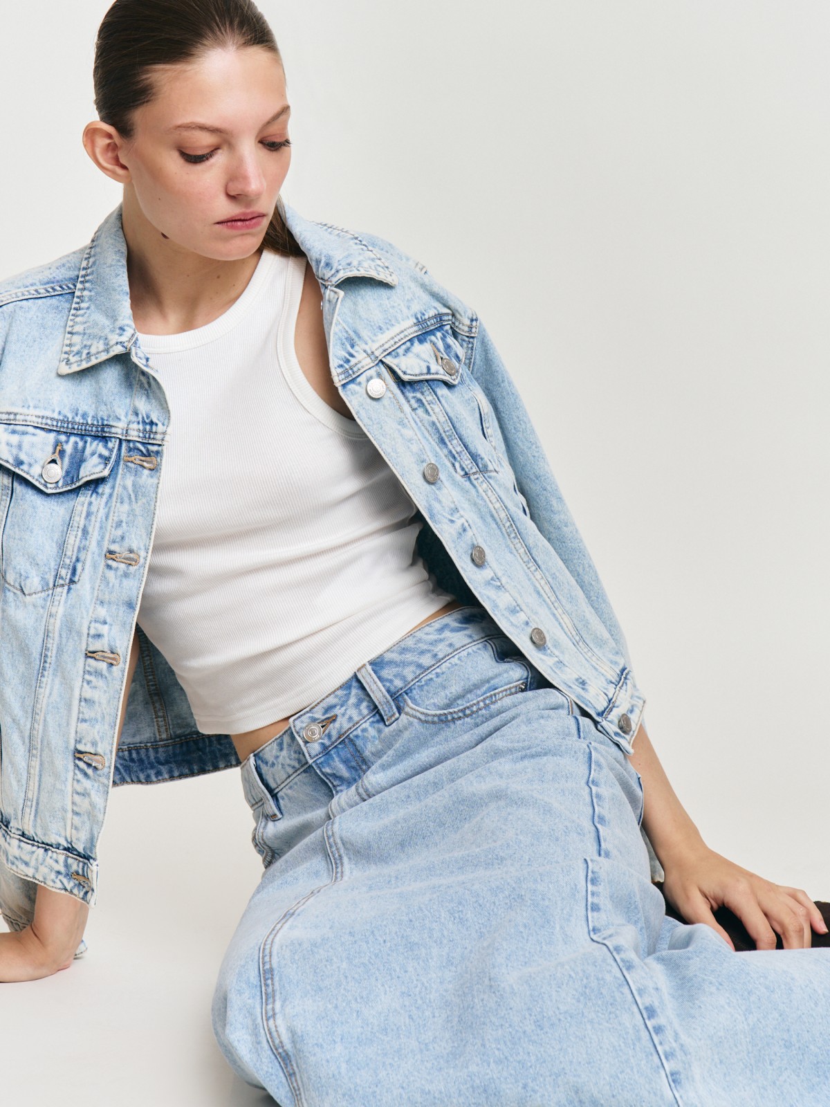 Джинсовая куртка прямого силуэта из хлопка