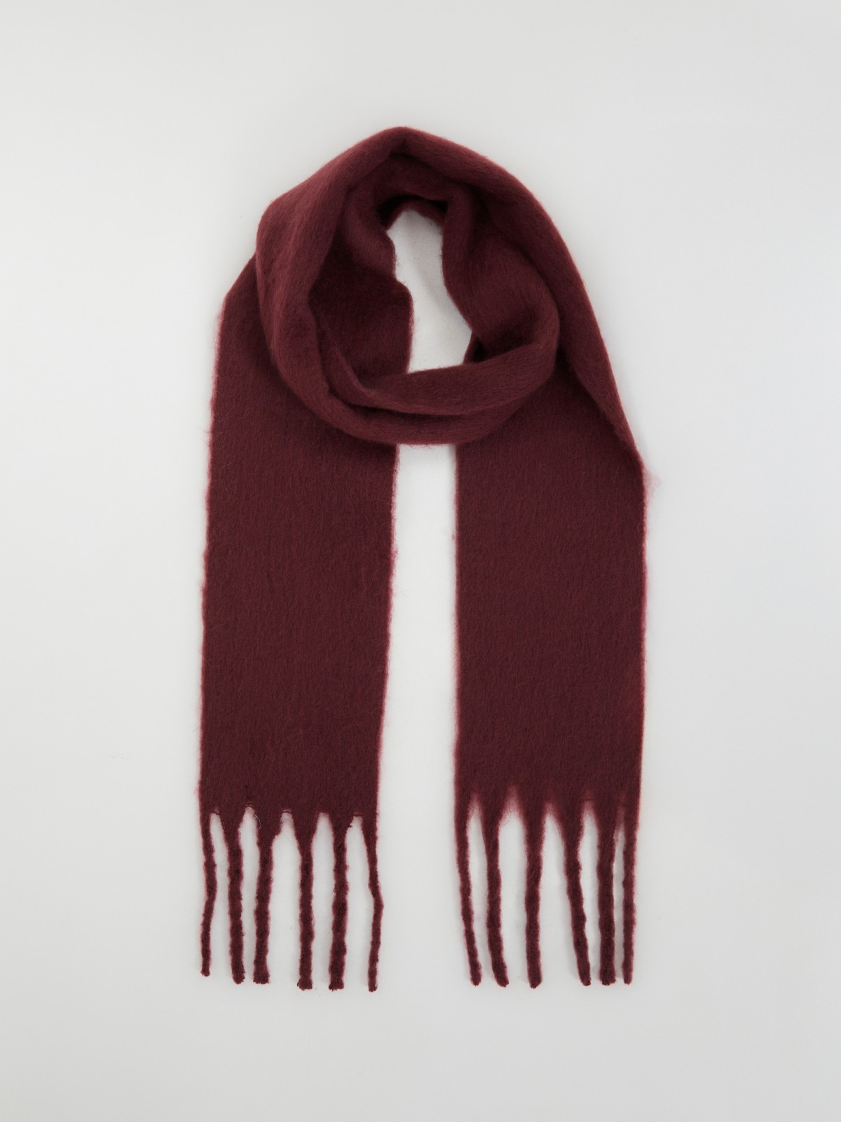 Тёплый шарф с длинной бахромой 399₽