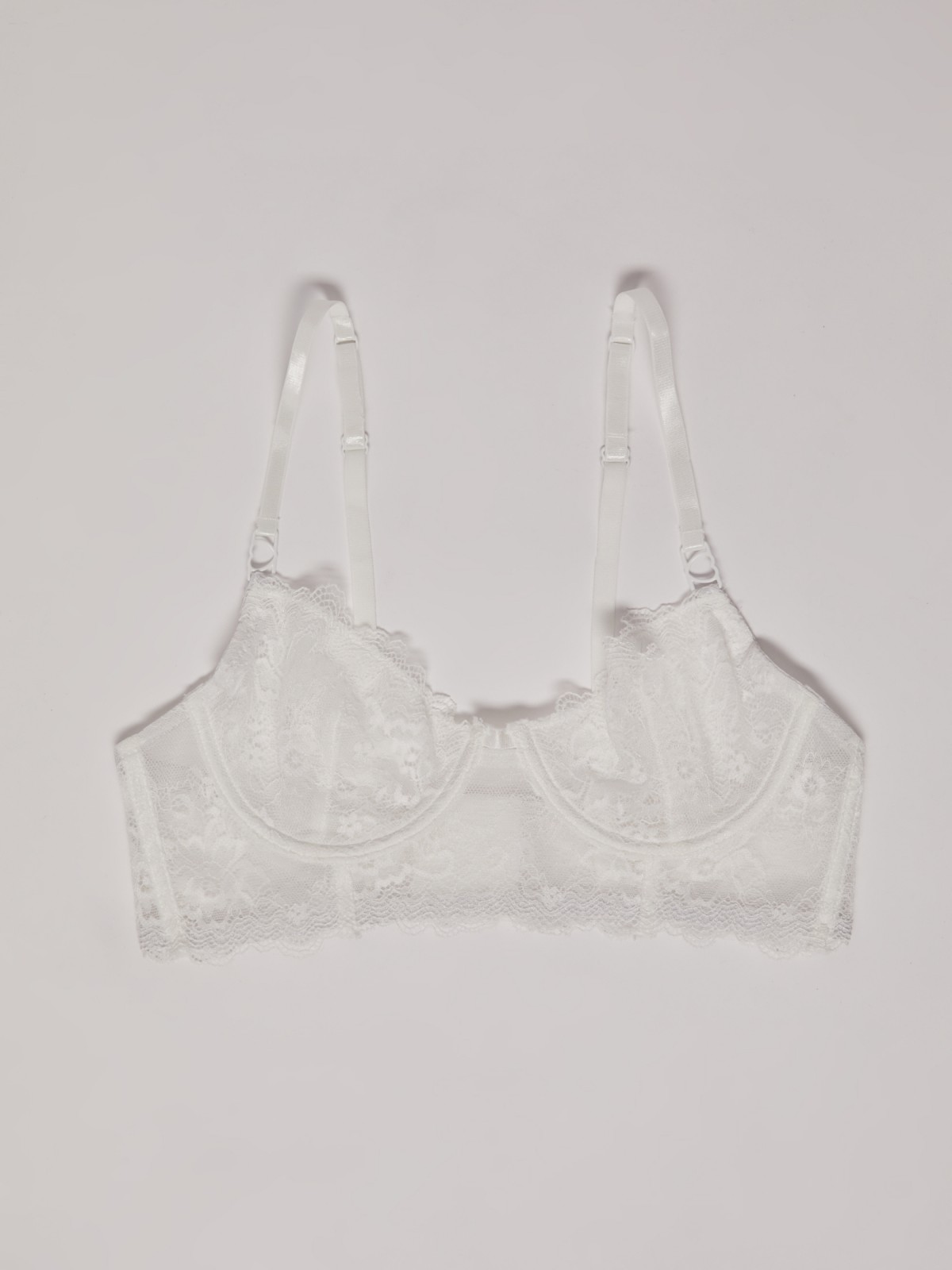Мягкий кружевной бюстгальтер на косточках 599₽
