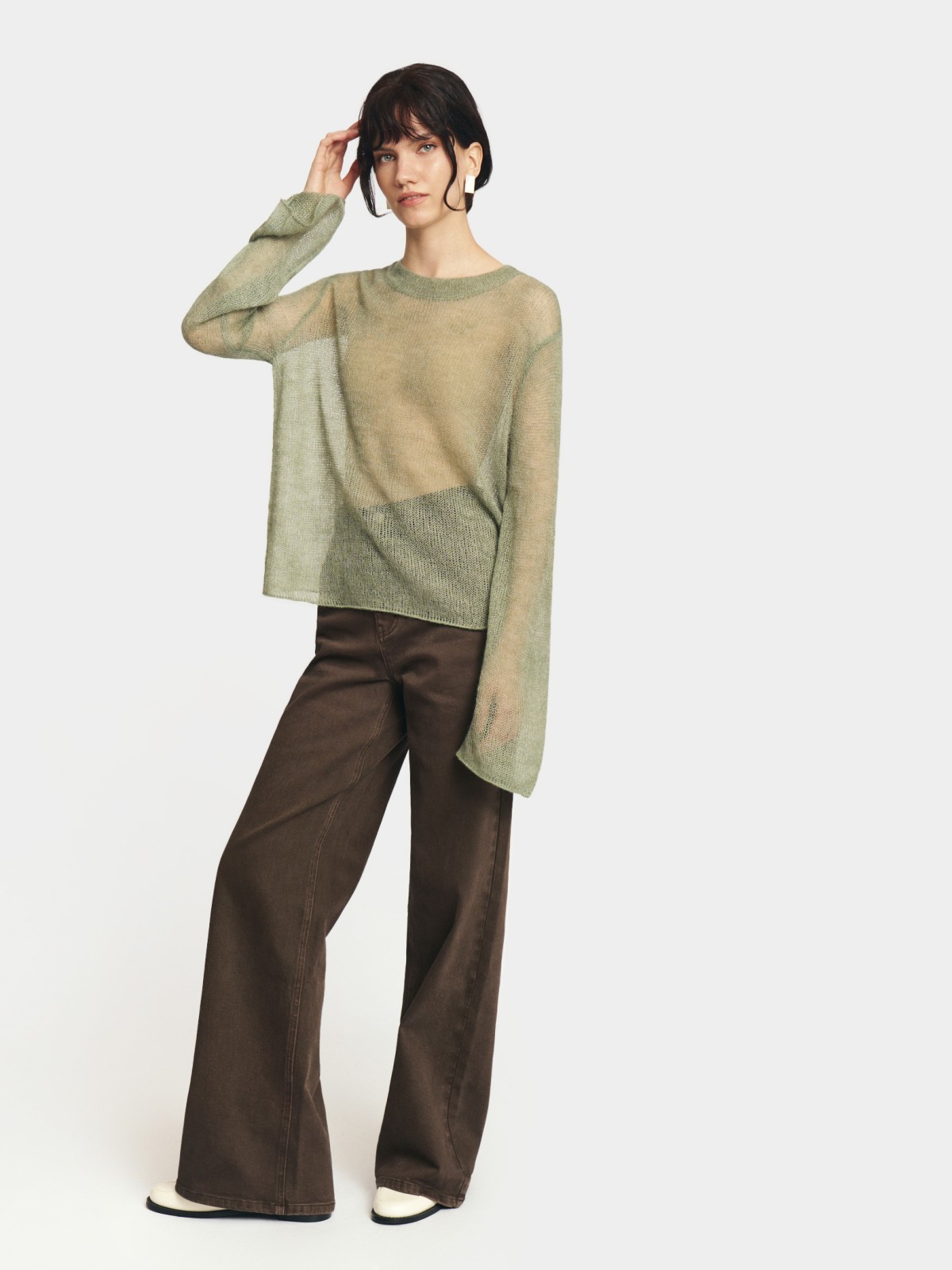 Вязаный полупрозрачный джемпер