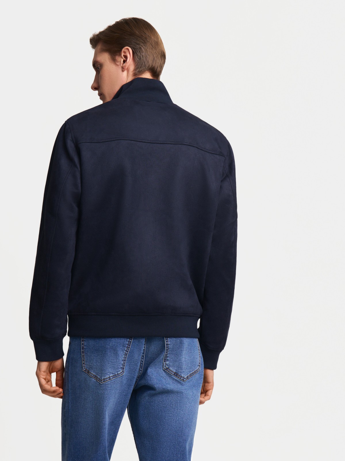 Куртка-бомбер из экозамши