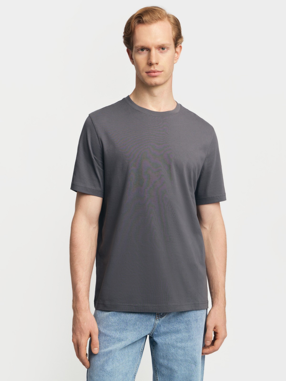 Однотонная футболка из хлопка