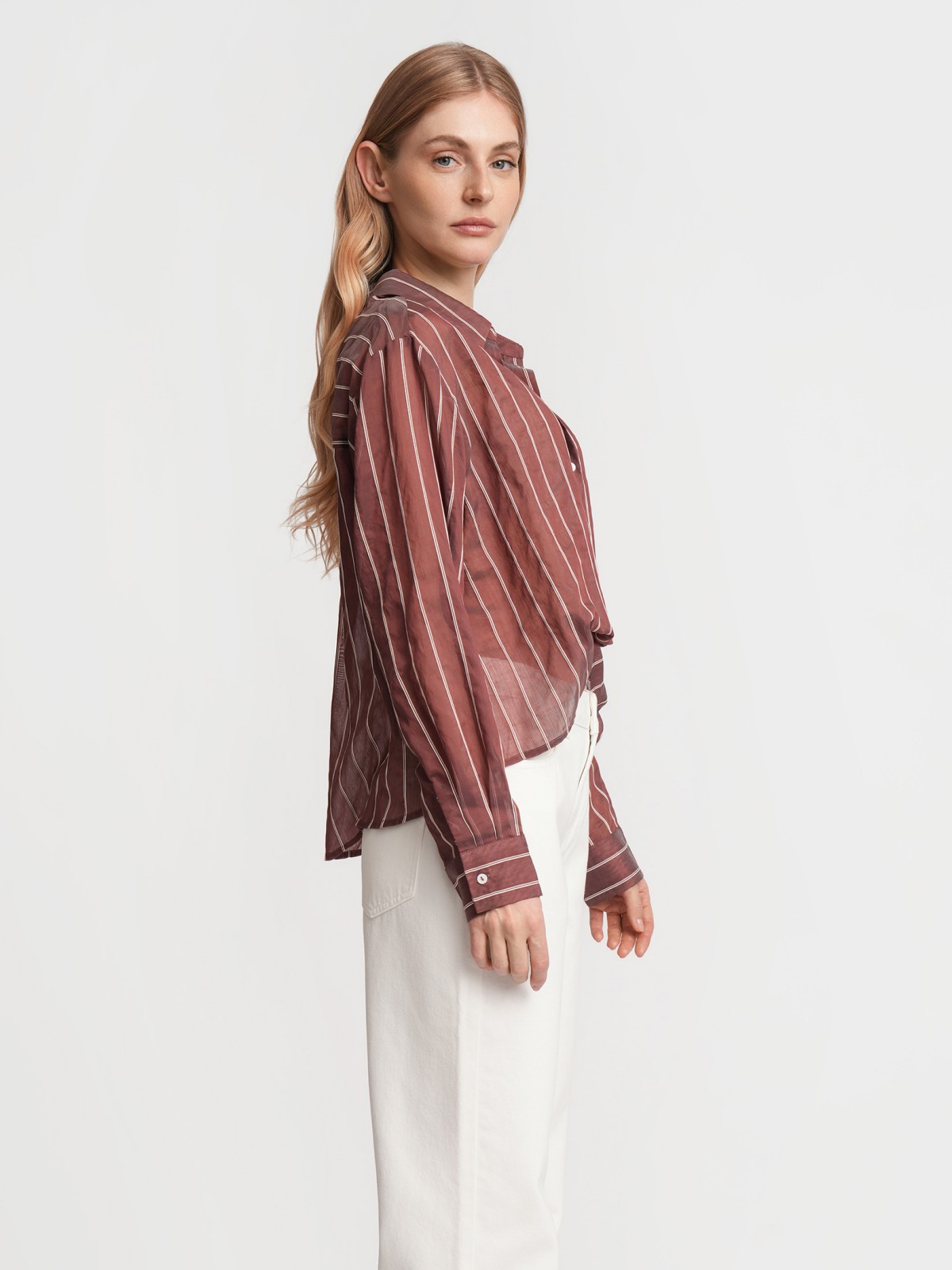 Блузка с  длинными рукавами