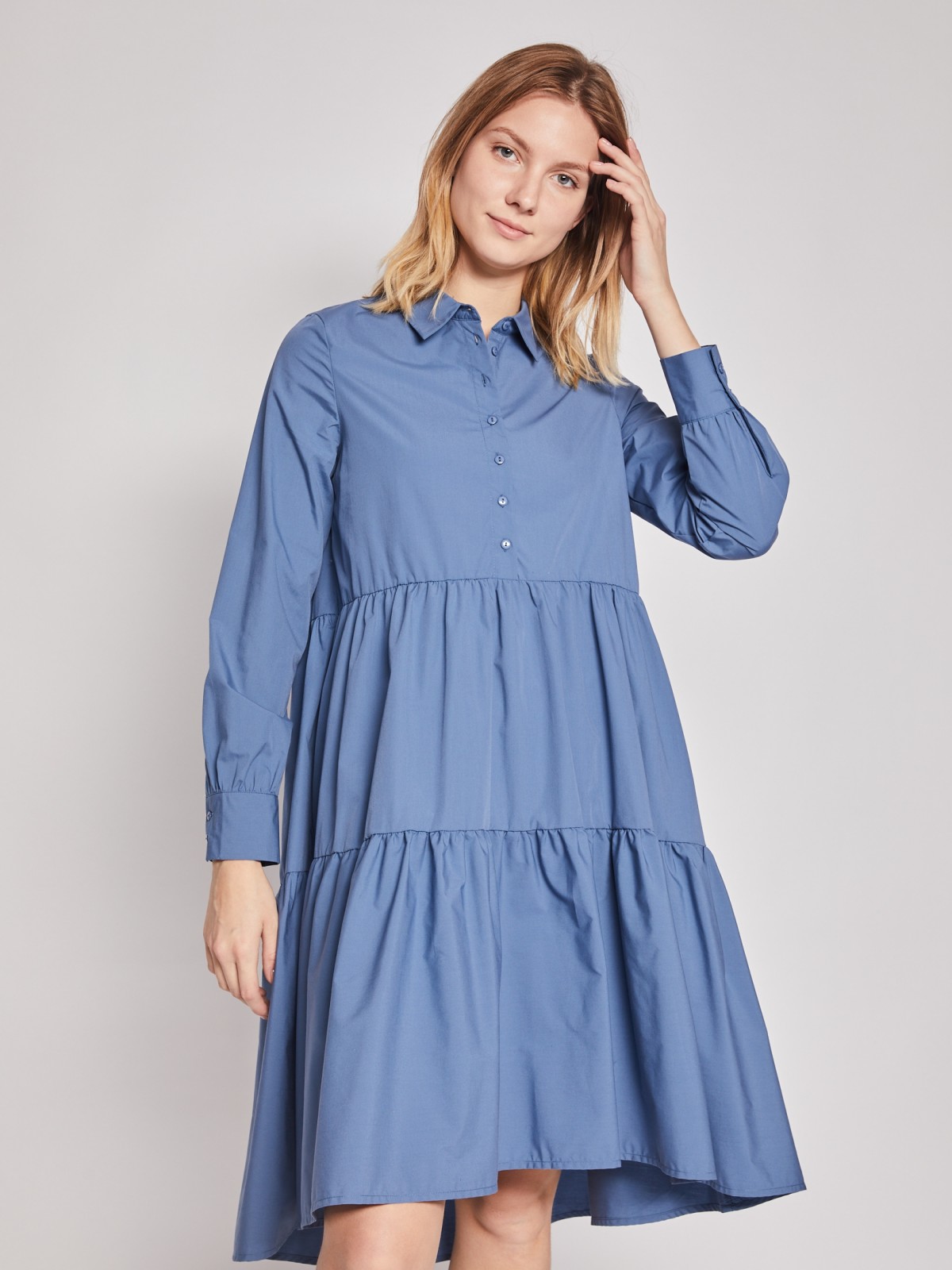 Ярусное платье-рубашка zolla 022138291223, цвет голубой, размер XS - фото 4