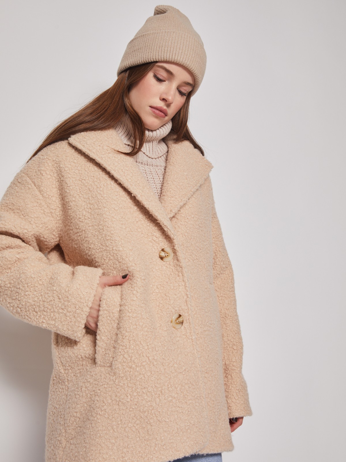 Плюшевое пальто оверсайз