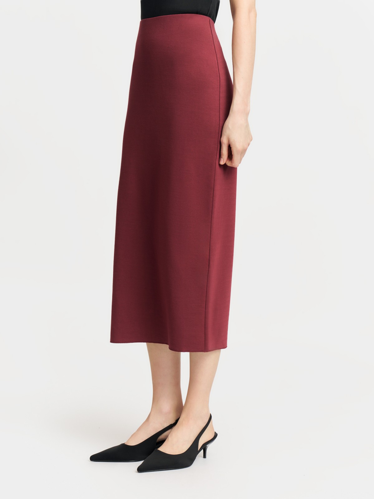 Трикотажная юбка-карандаш на резинке