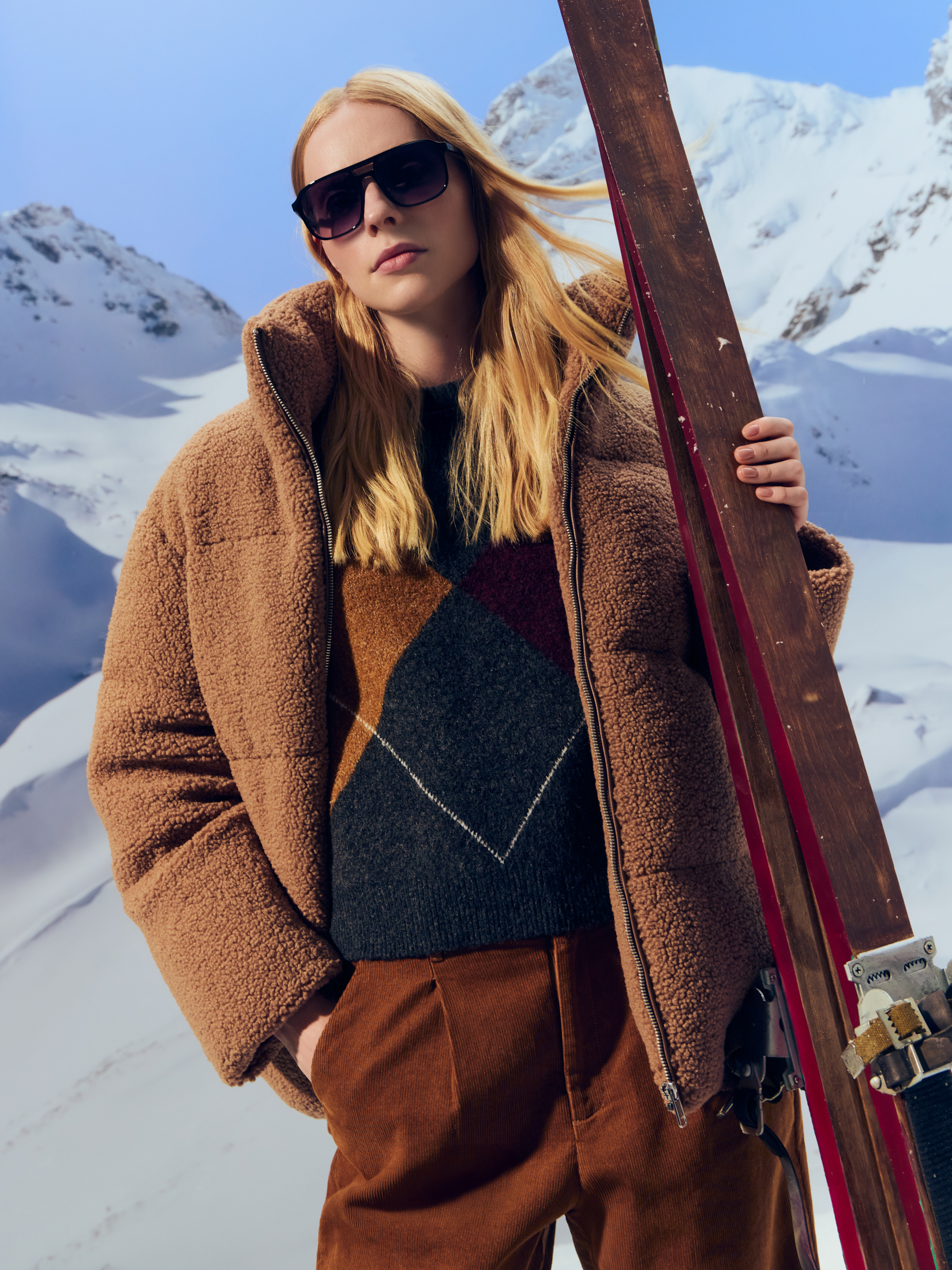 Короткая тёплая куртка-шуба из экомеха