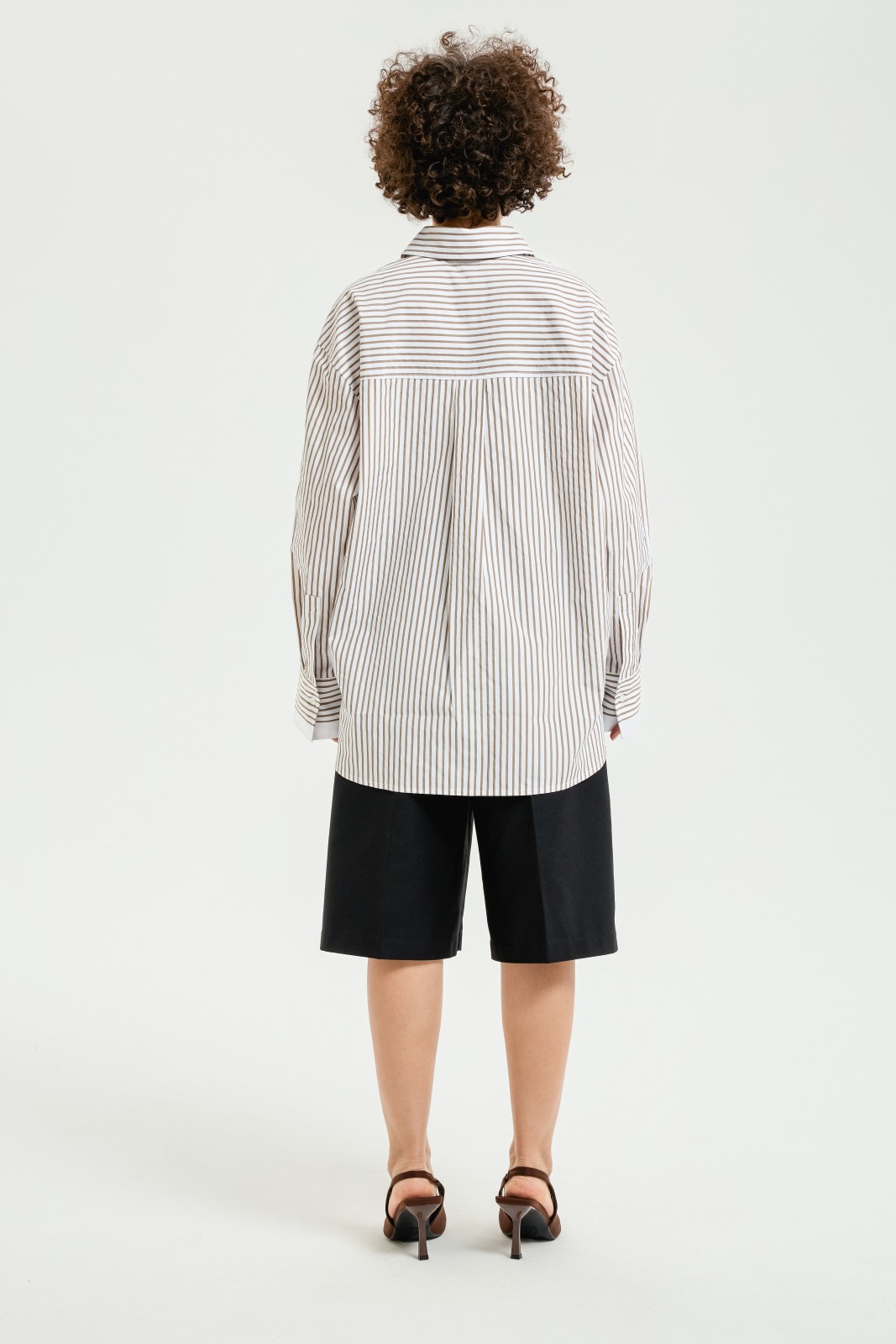 Рубашка с узором в полоску