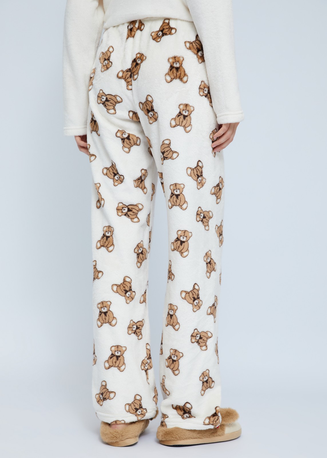 Домашний пижамный комплект из экомеха (свитшот и штаны)