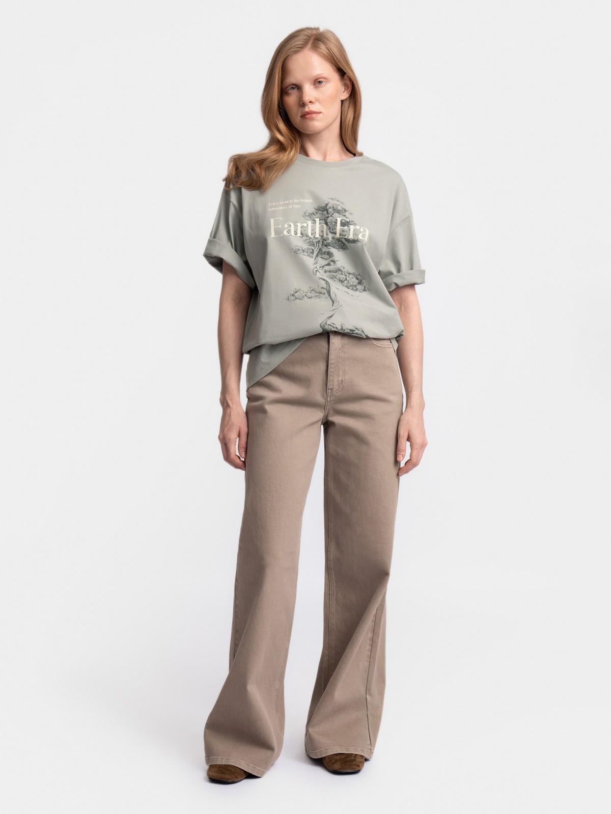 Футболка с коротким рукавом и принтом