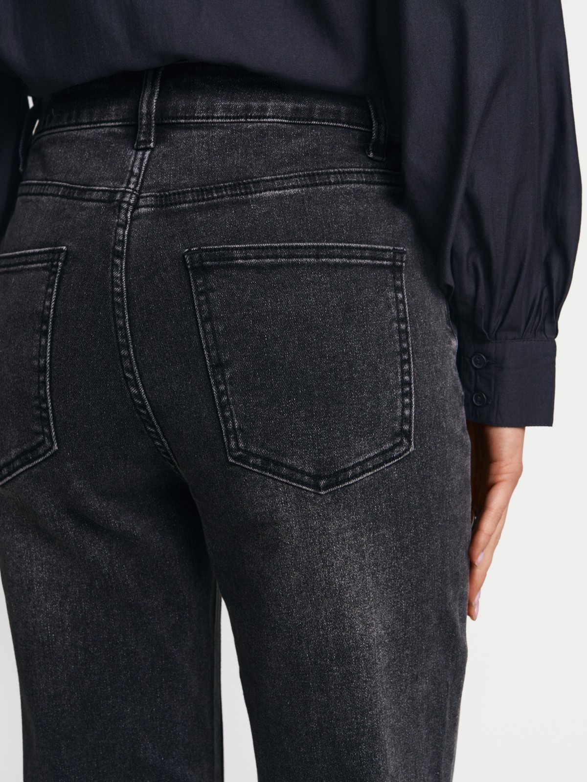 Джинсы силуэта Bootcut с высокой посадкой