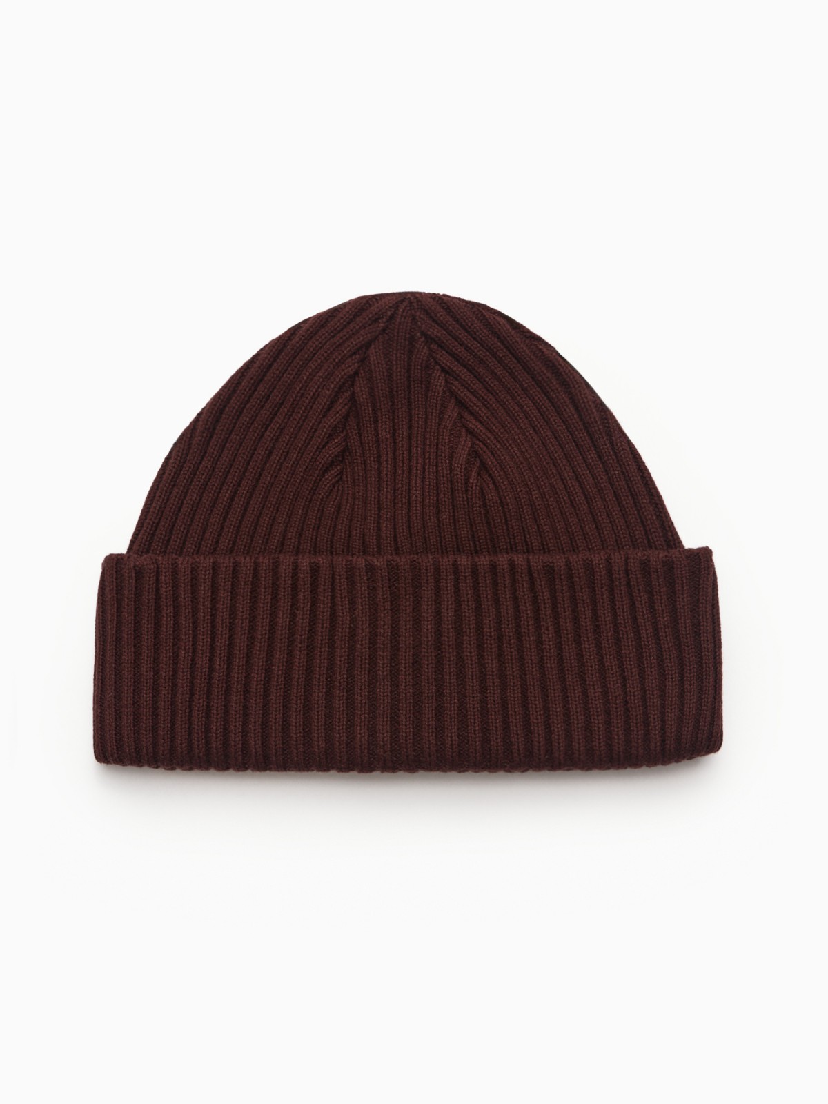 Вязаная шапка-бини