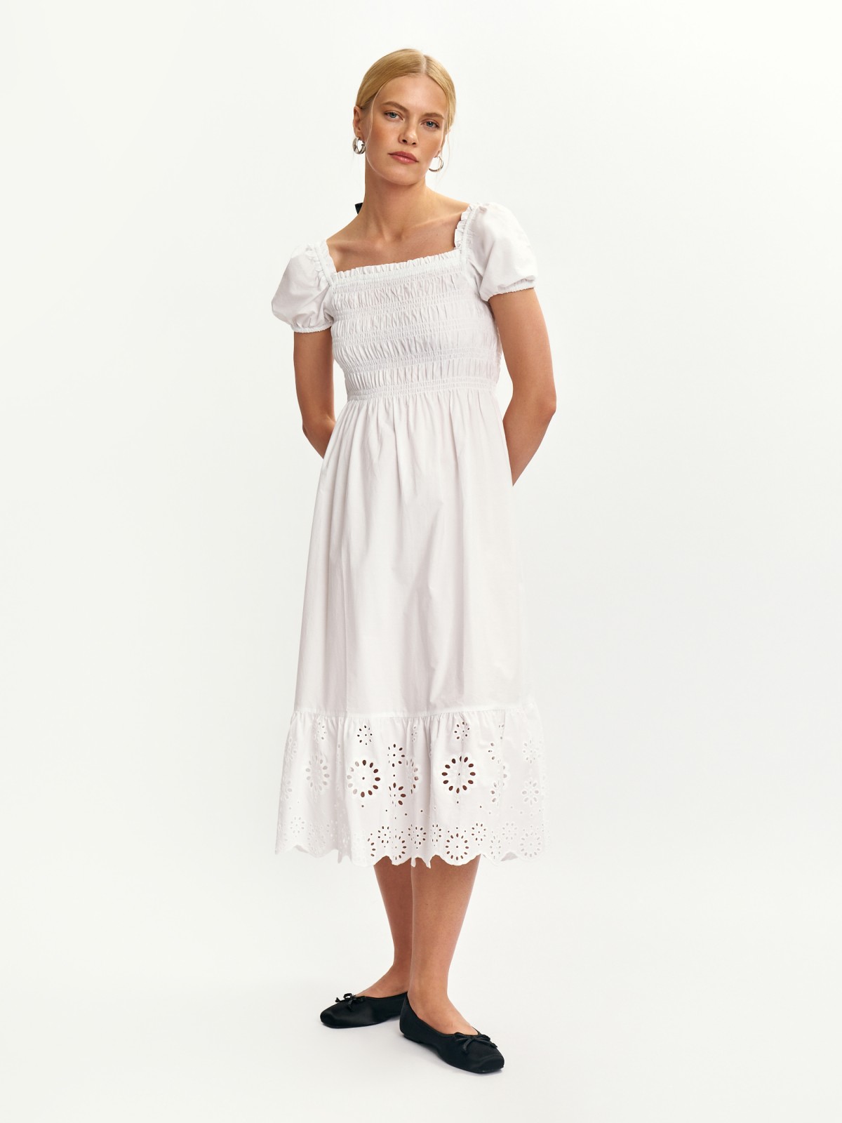 Платье из хлопка на резинке с вышивкой ришелье