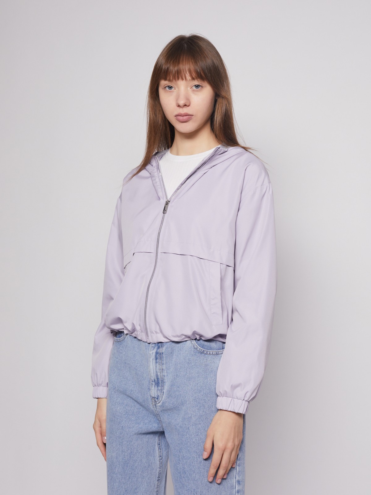 Куртка-ветровка с капюшоном