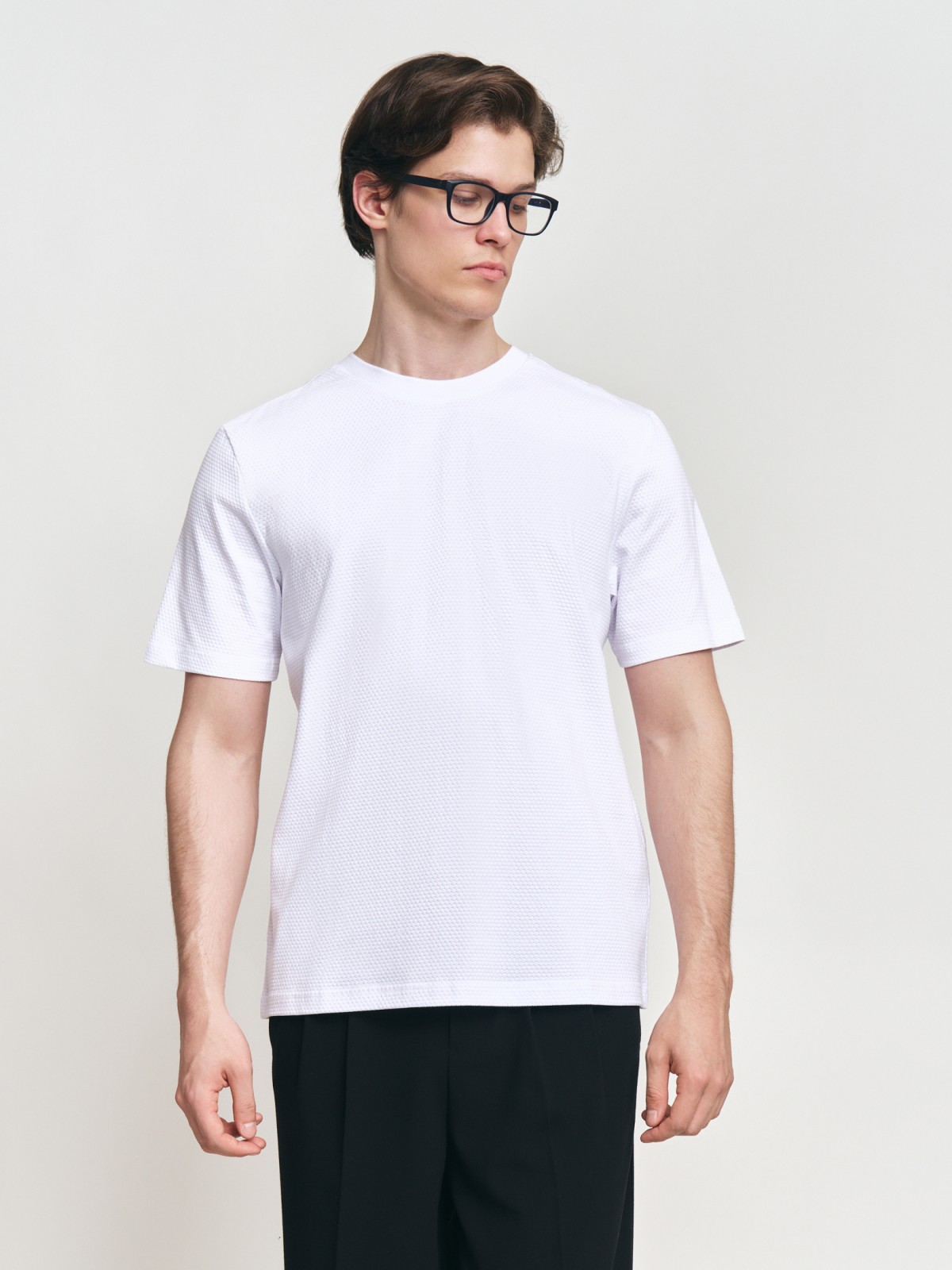 Футболка из хлопка с круглым вырезом