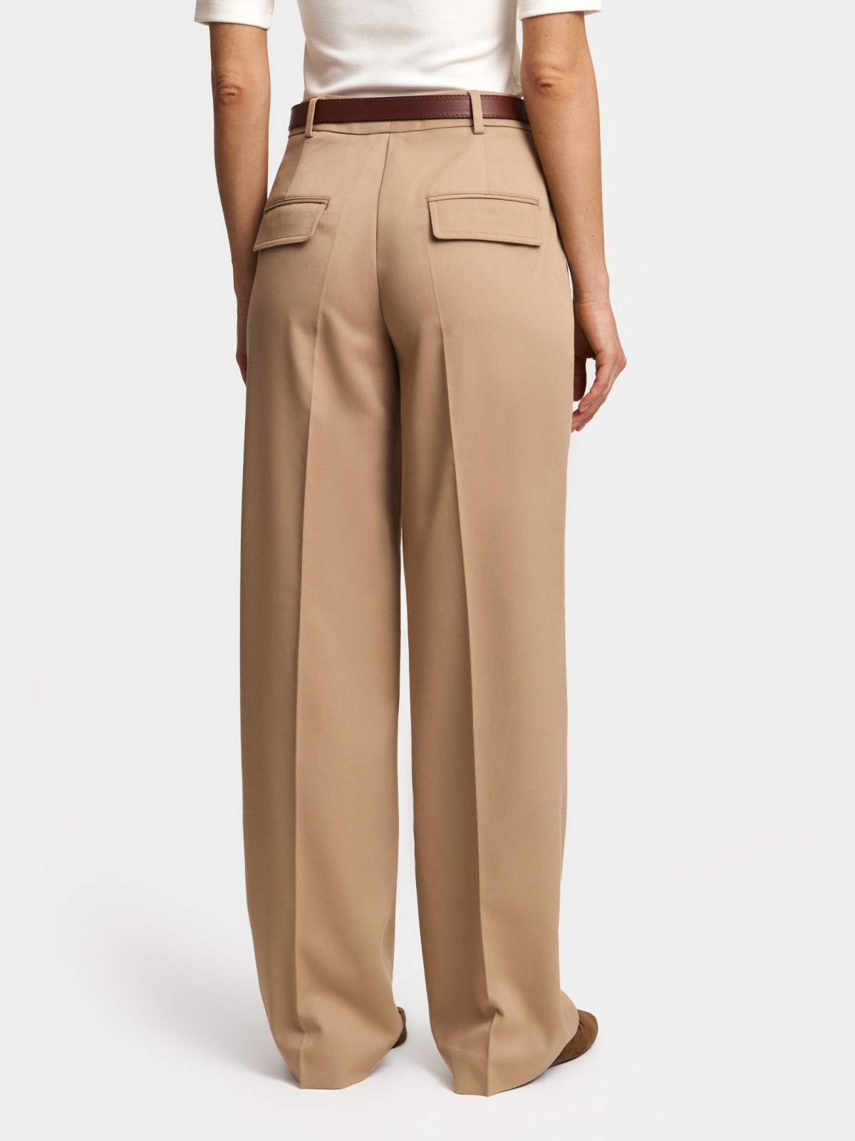 Брюки прямого силуэта со стрелками