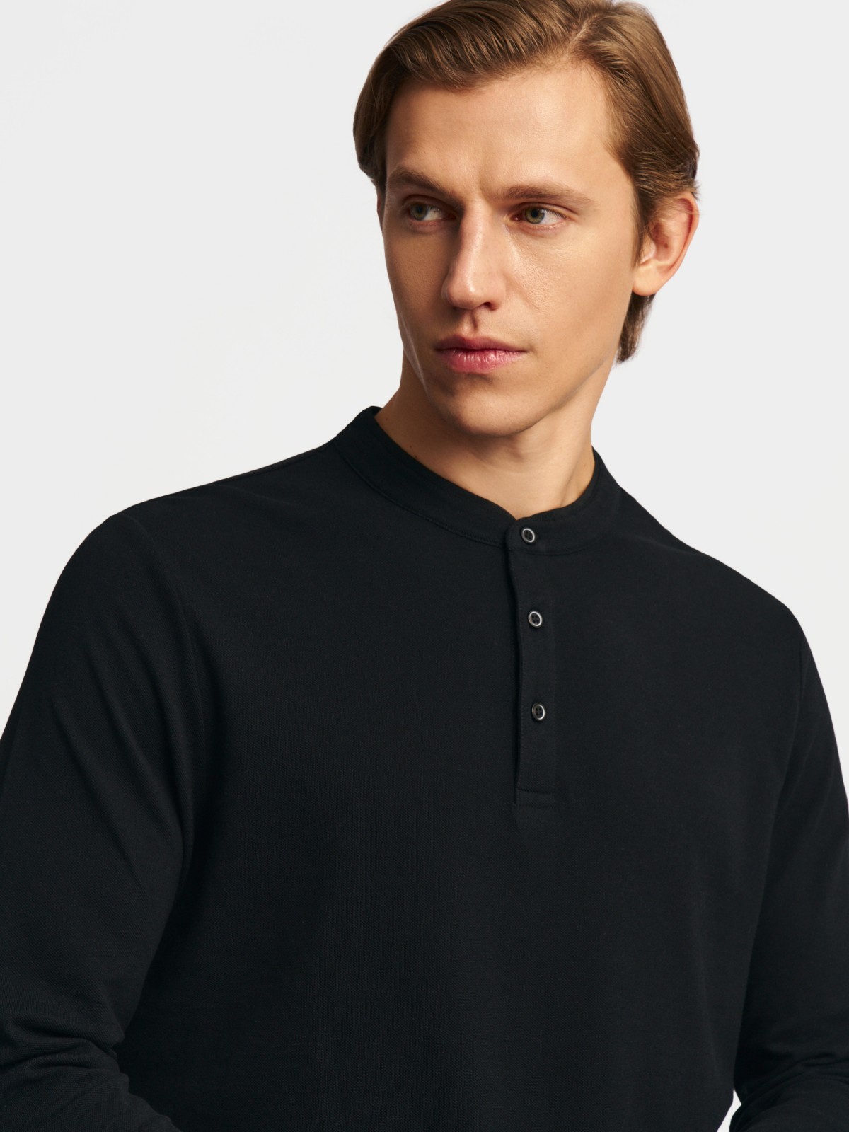 Лонгслив хенли из хлопка с длинным рукавом