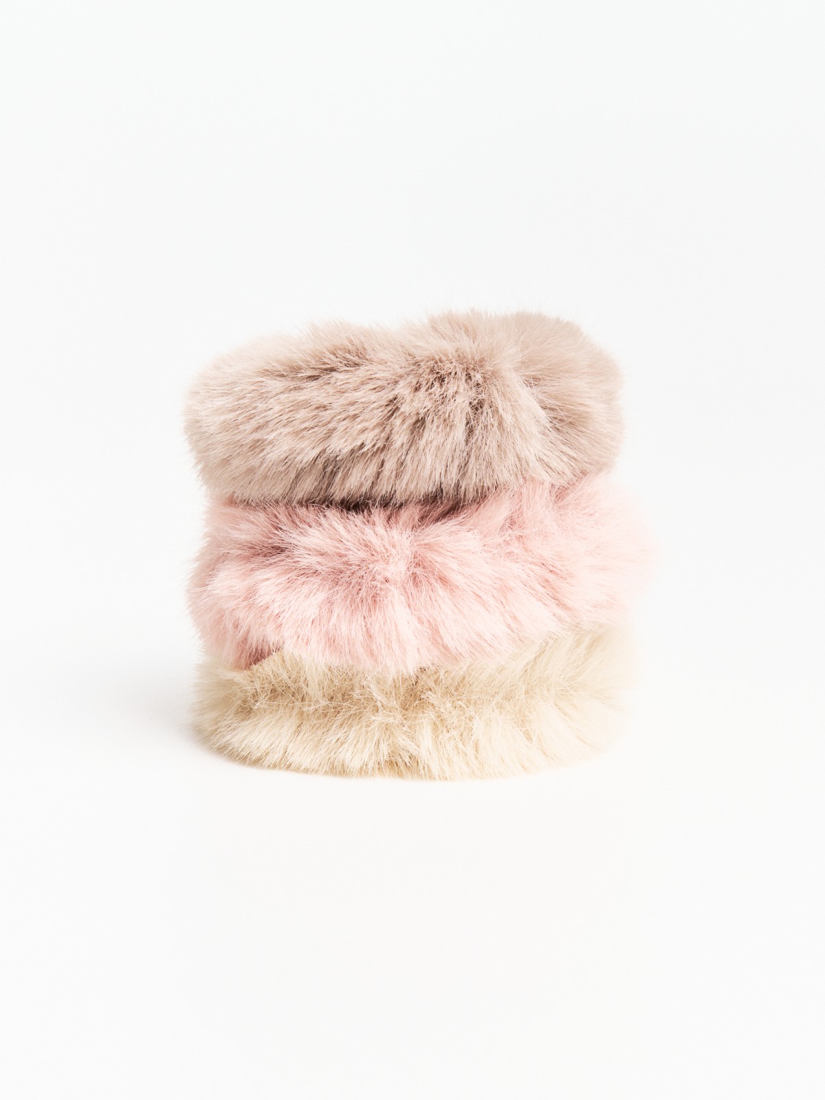 Набор меховых резинок для волос (3 шт. в комплекте)