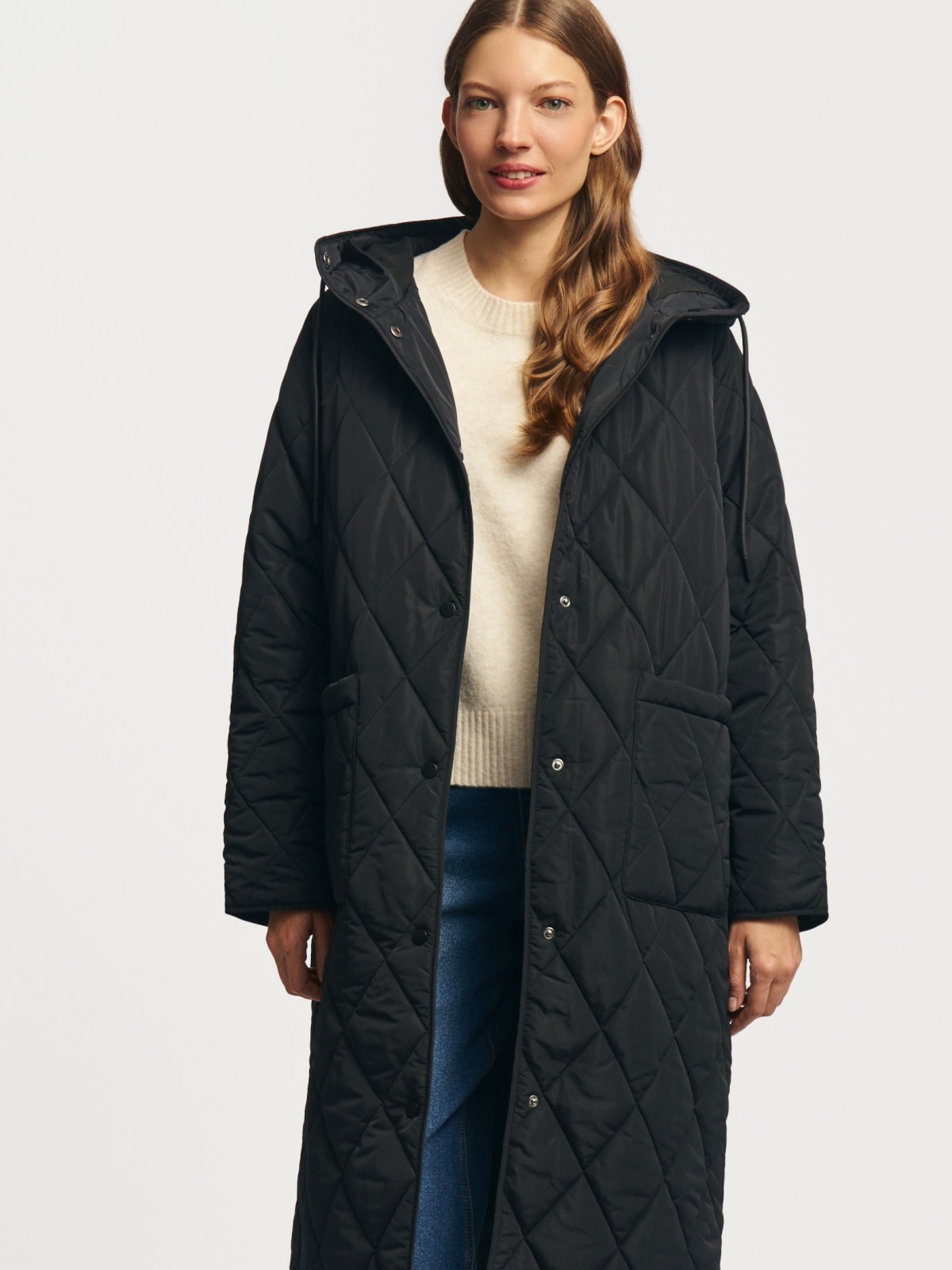 Длинная куртка-пальто на синтепоне с капюшоном