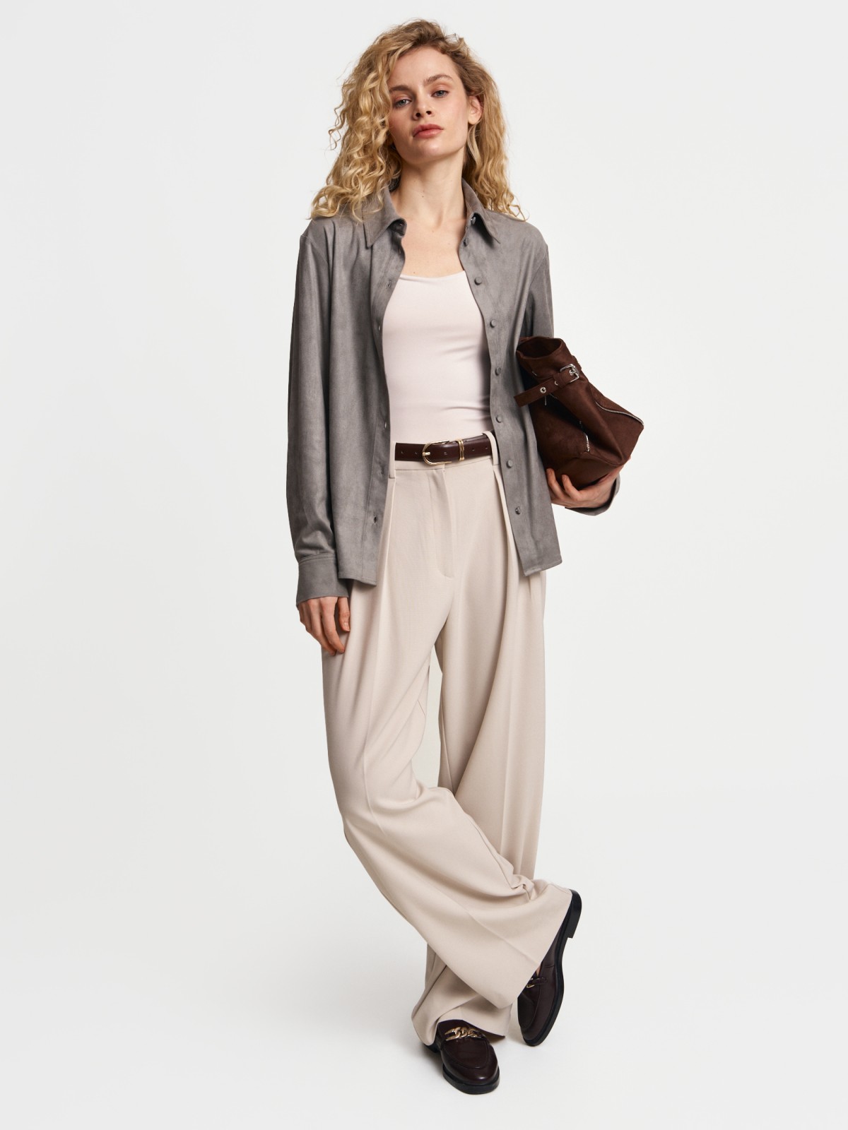 Рубашка из экозамши с длинным рукавом