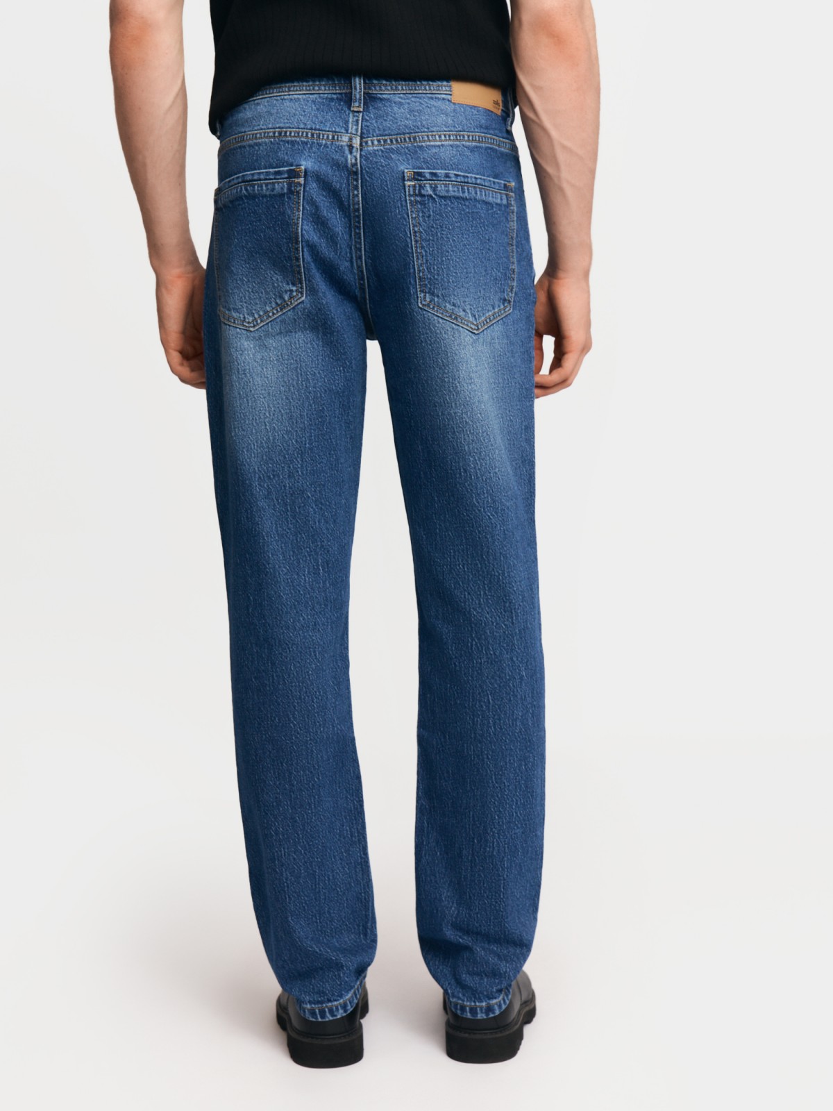 Джинсы фасона Tapered