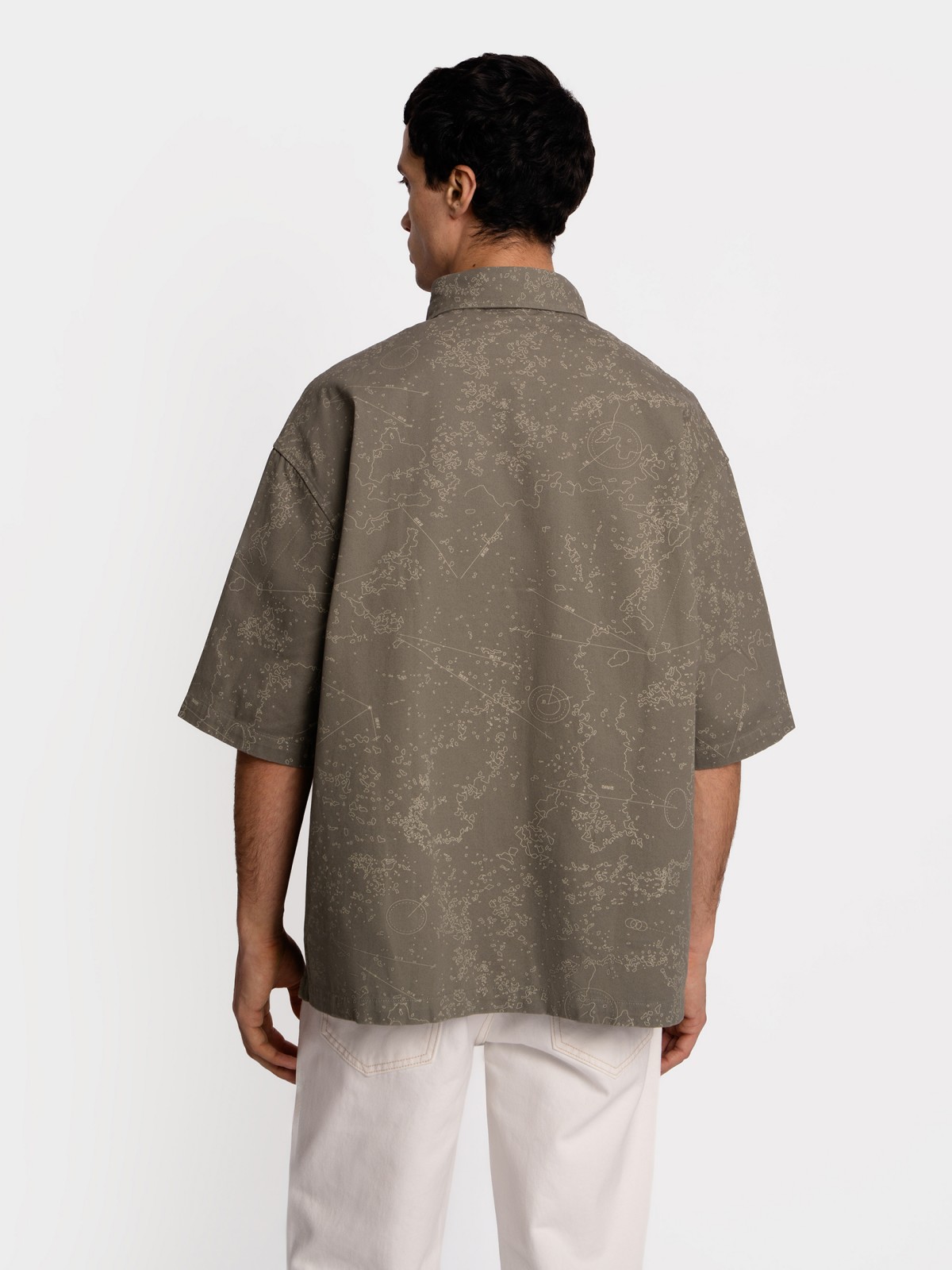 Рубашка с  короткими рукавами