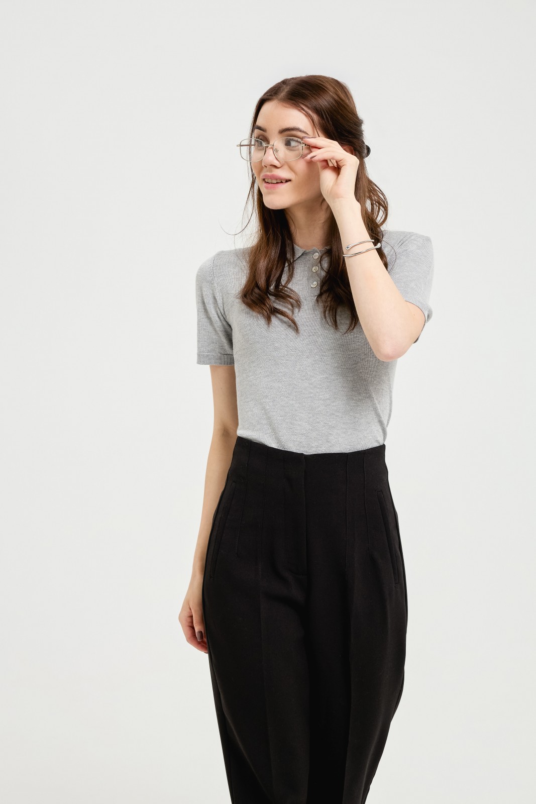 Вязаный джемпер с отложным воротником поло