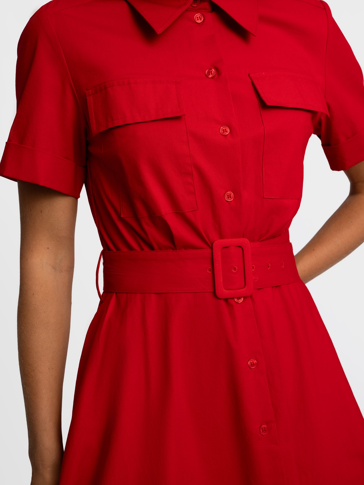 Платье-рубашка миди с поясом