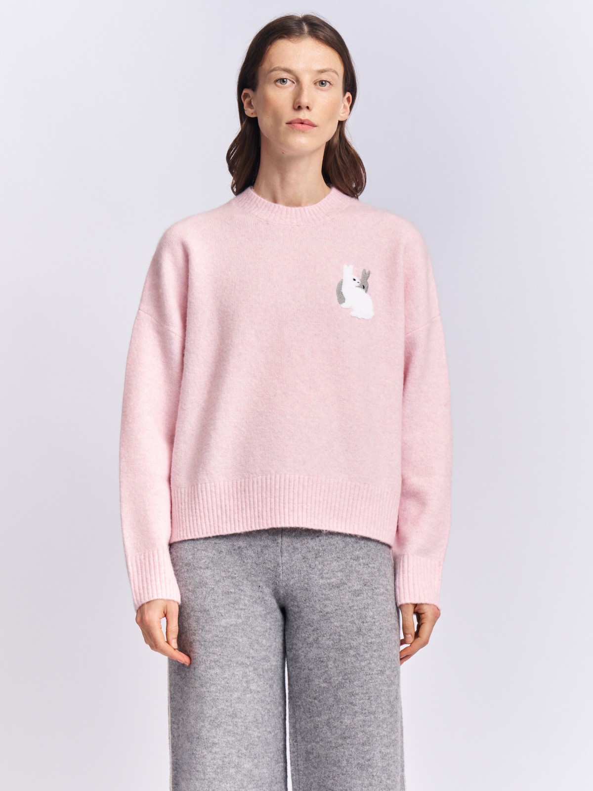 Вязаный джемпер с вышивкой