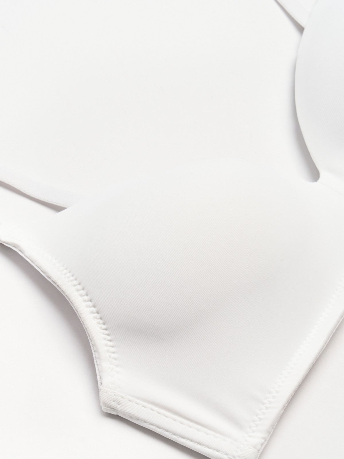 Бюстгальтер без косточек