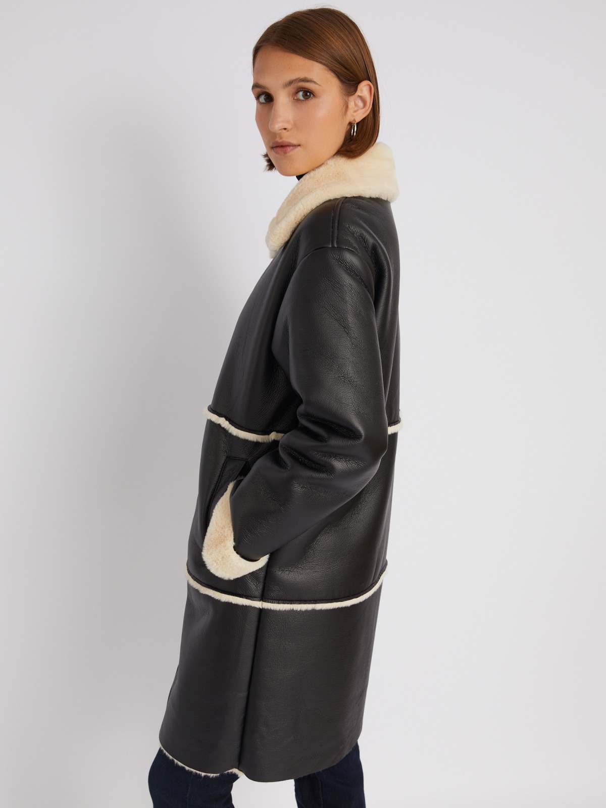 Длинное тёплое пальто-дублёнка из экокожи с искусственным мехом по подкладке zolla 023335550084, цвет черный, размер M - фото 4