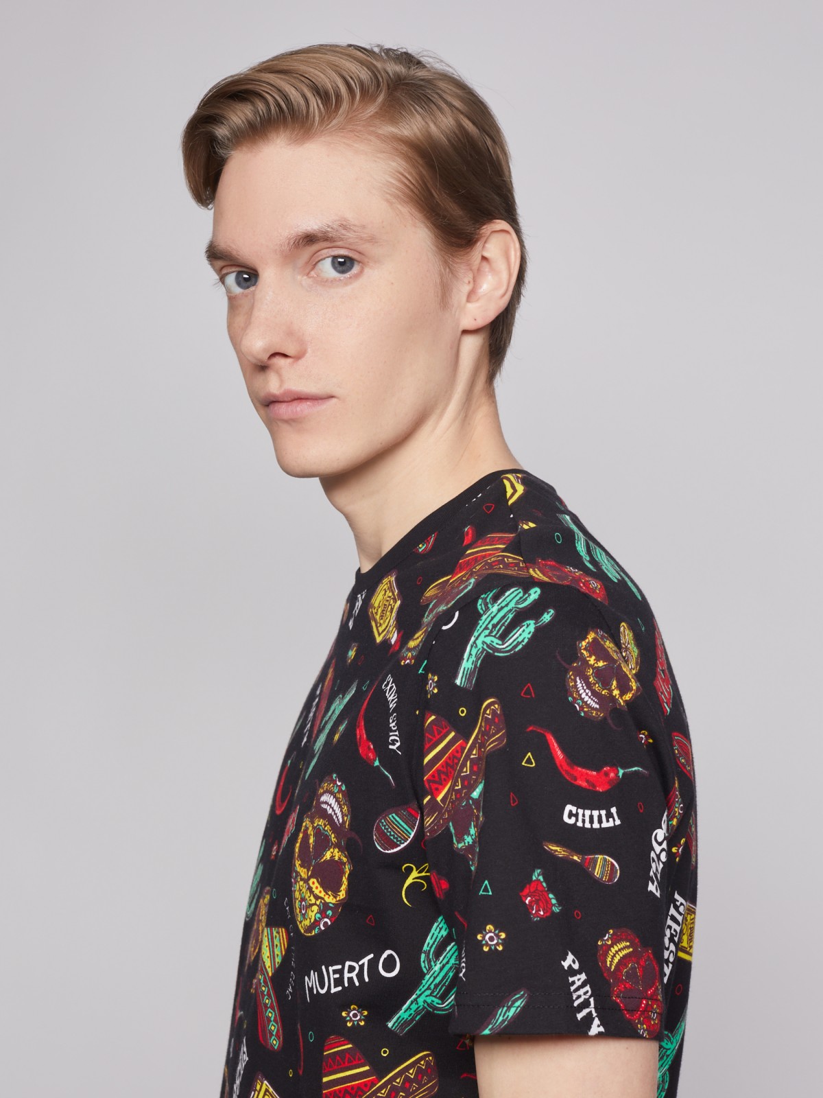 Футболка с принтом