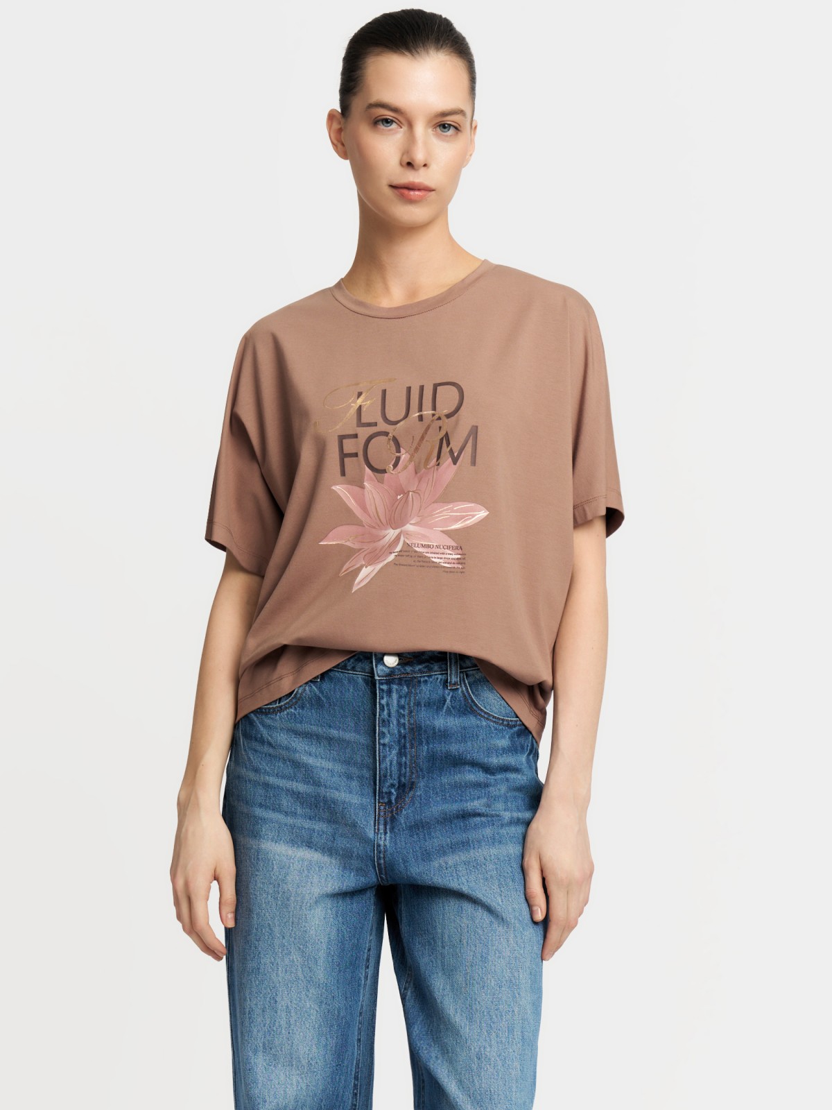 Футболка с коротким рукавом и принтом