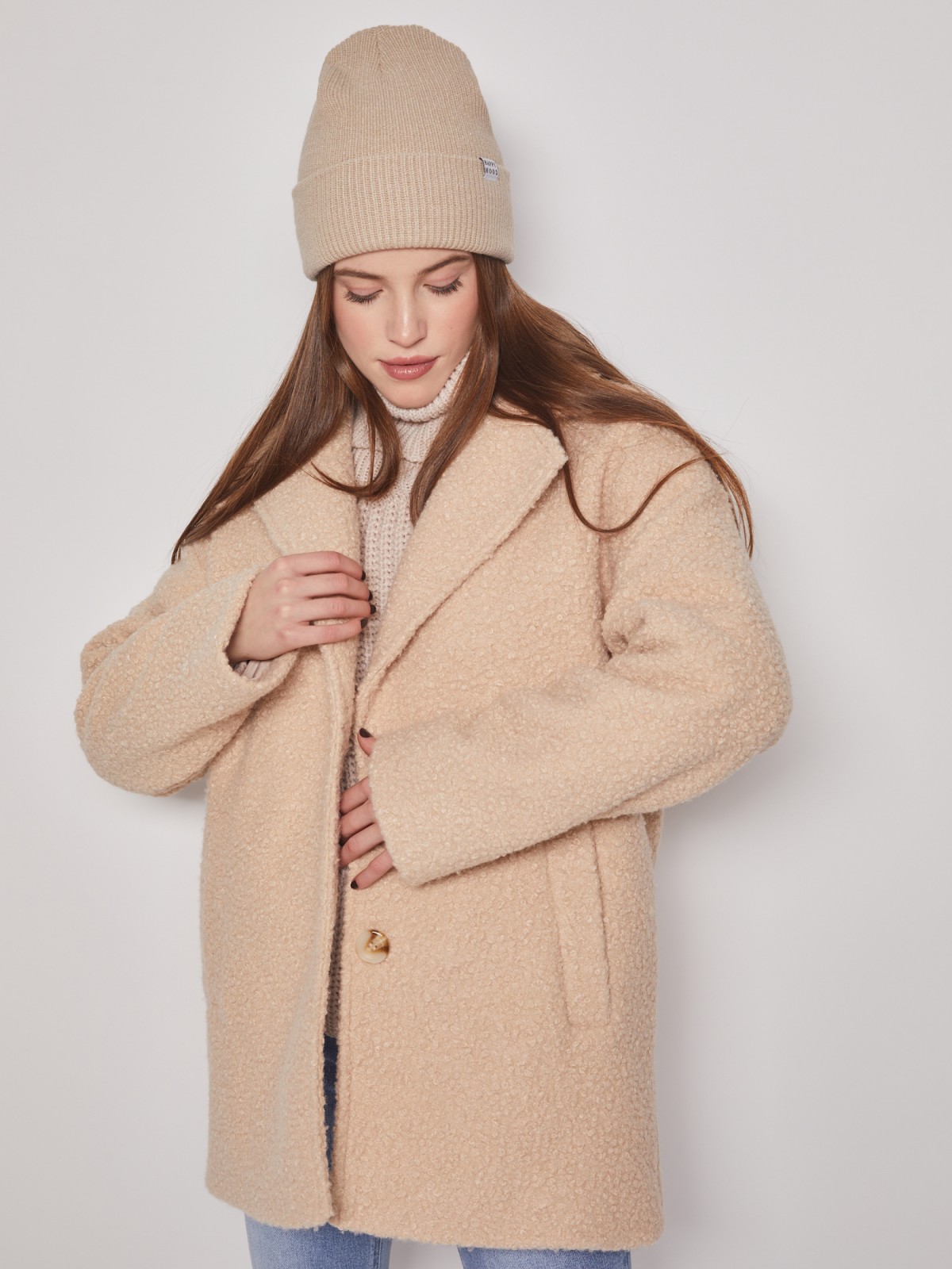 Плюшевое пальто оверсайз