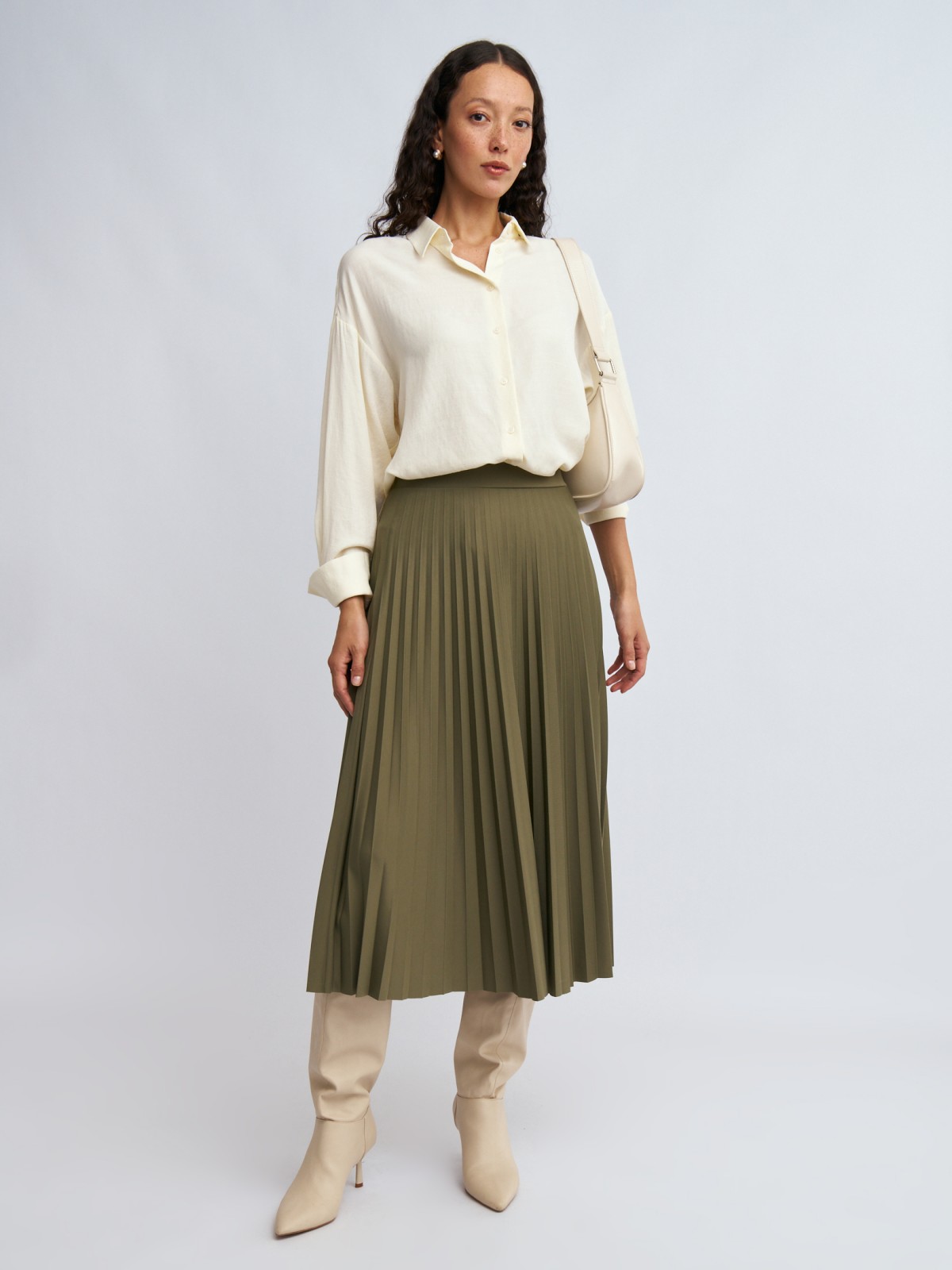 Трикотажная юбка плиссе длины миди на резинке