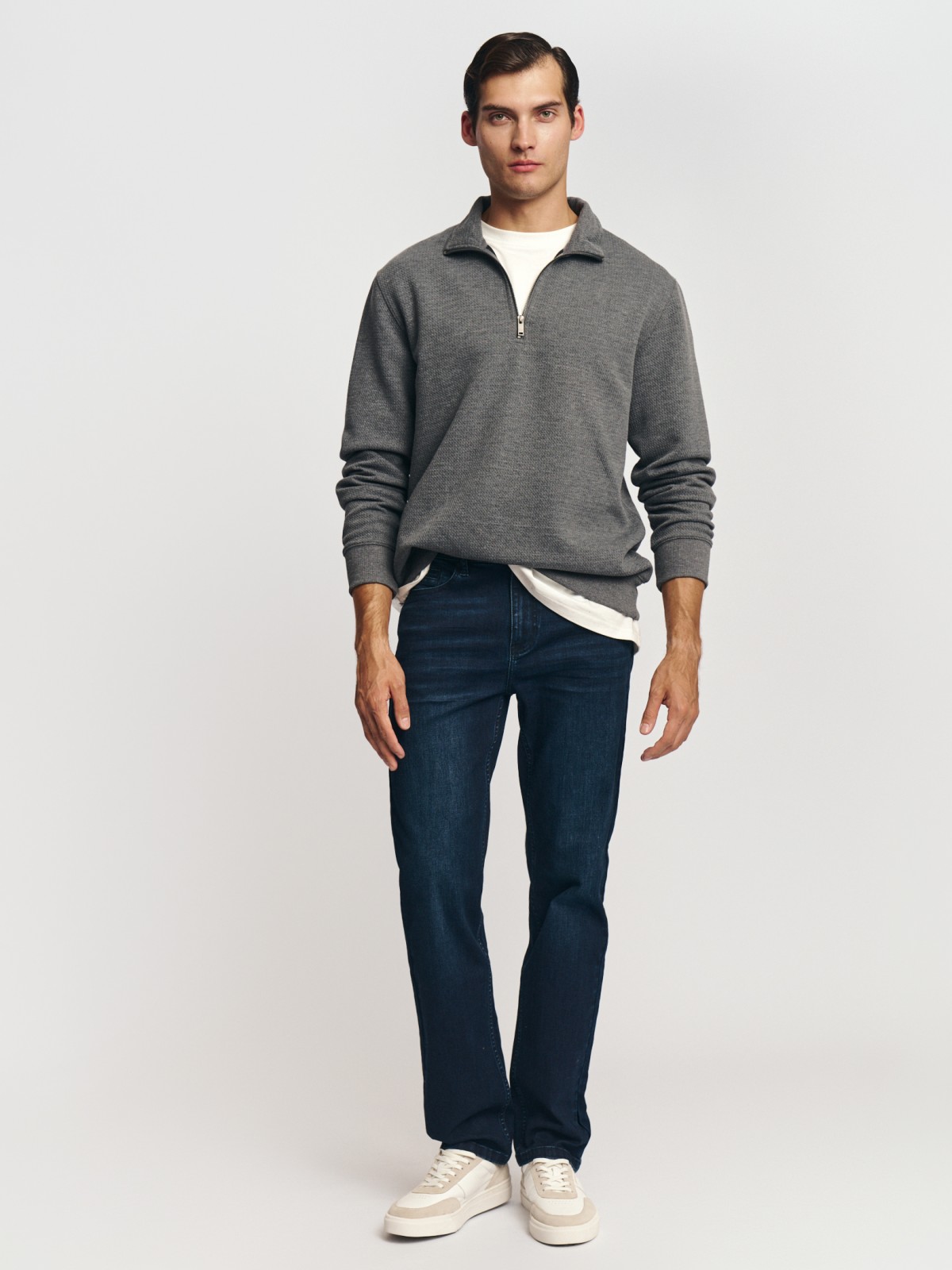 Джинсы фасона Regular