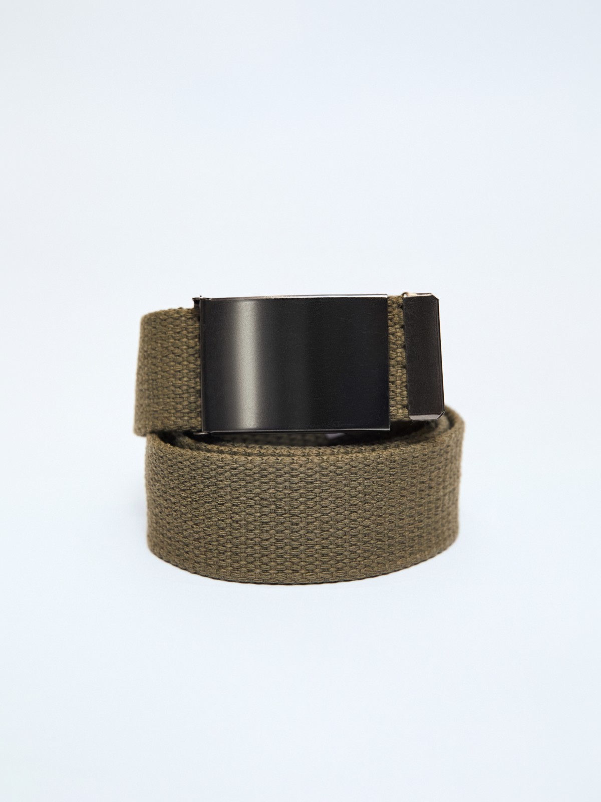 Текстильный ремень с пряжкой 199₽