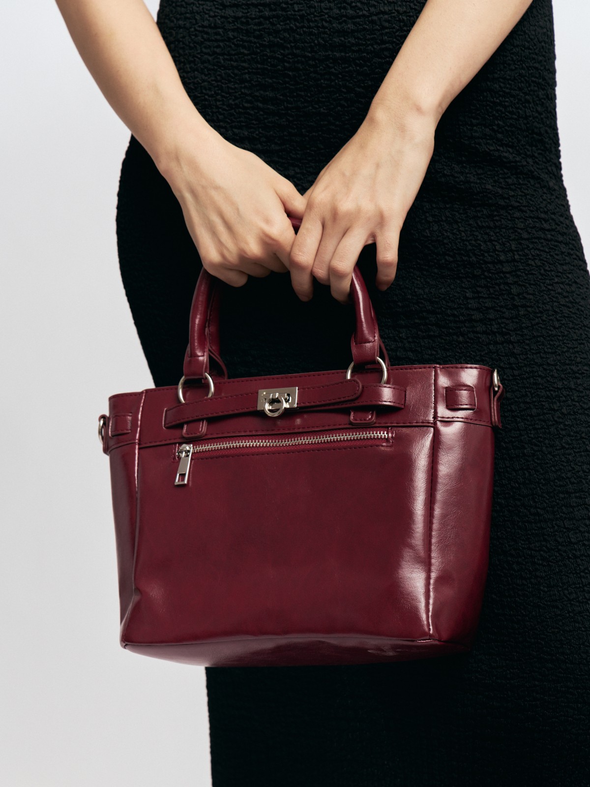 Сумка-тоут из экокожи на молнии