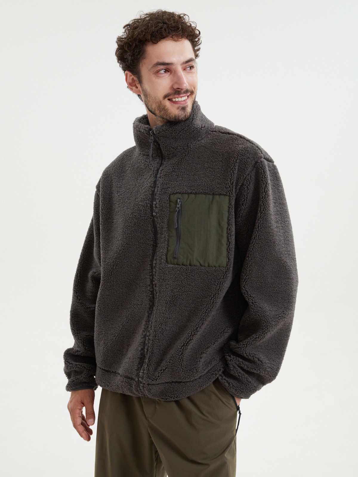 Толстовка из экомеха на молнии с воротником