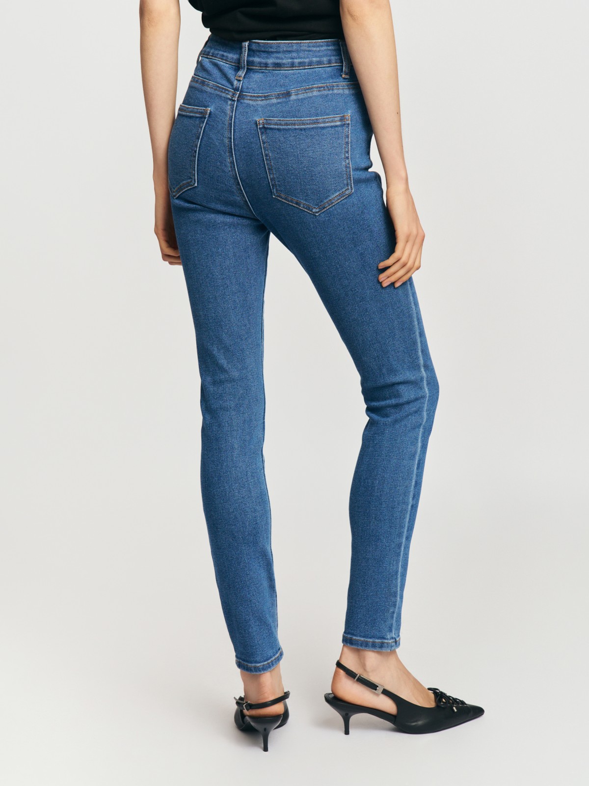 Джинсы силуэта Skinny с высокой посадкой