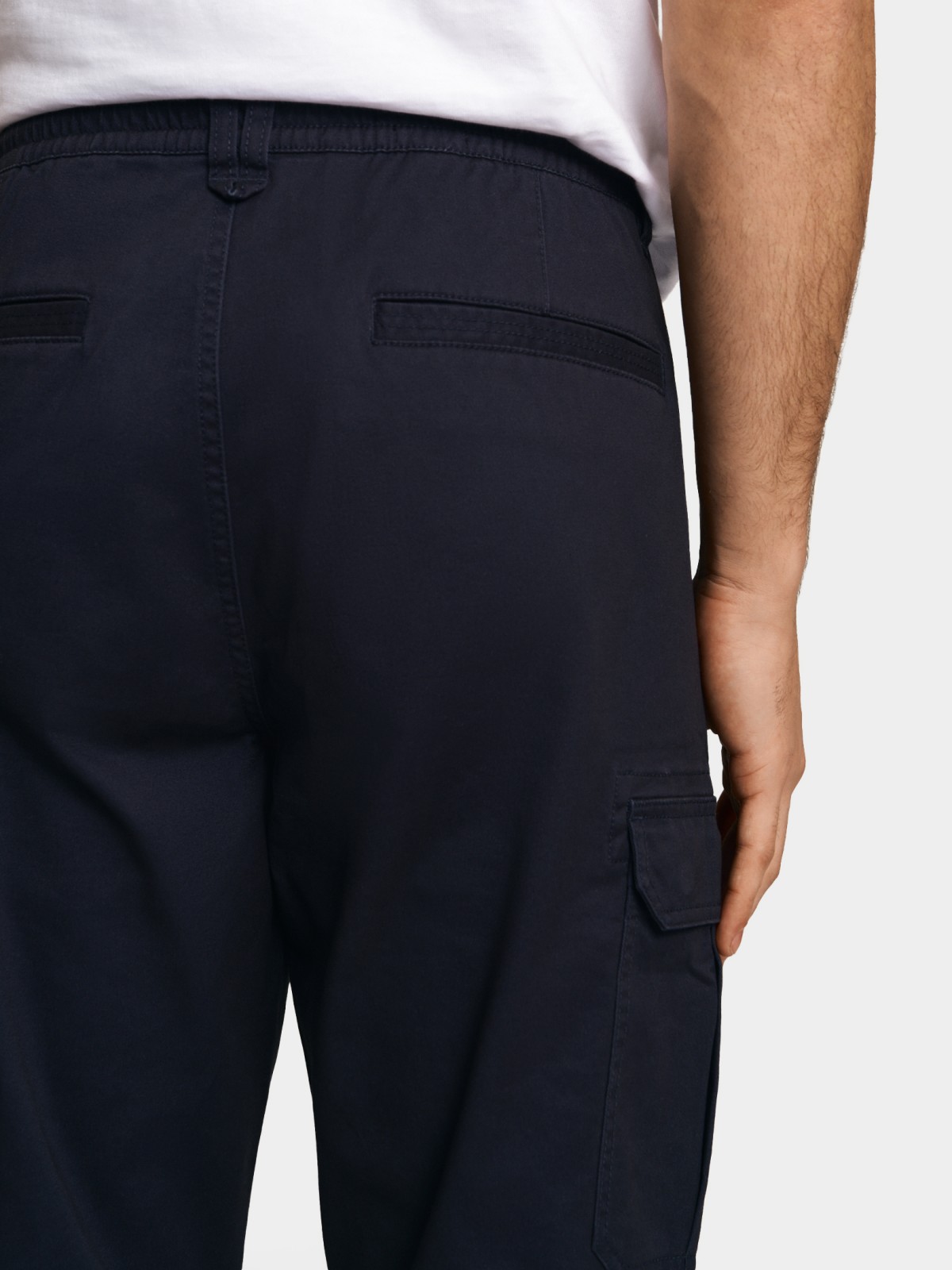 Брюки джоггеры из хлопка с карманами карго