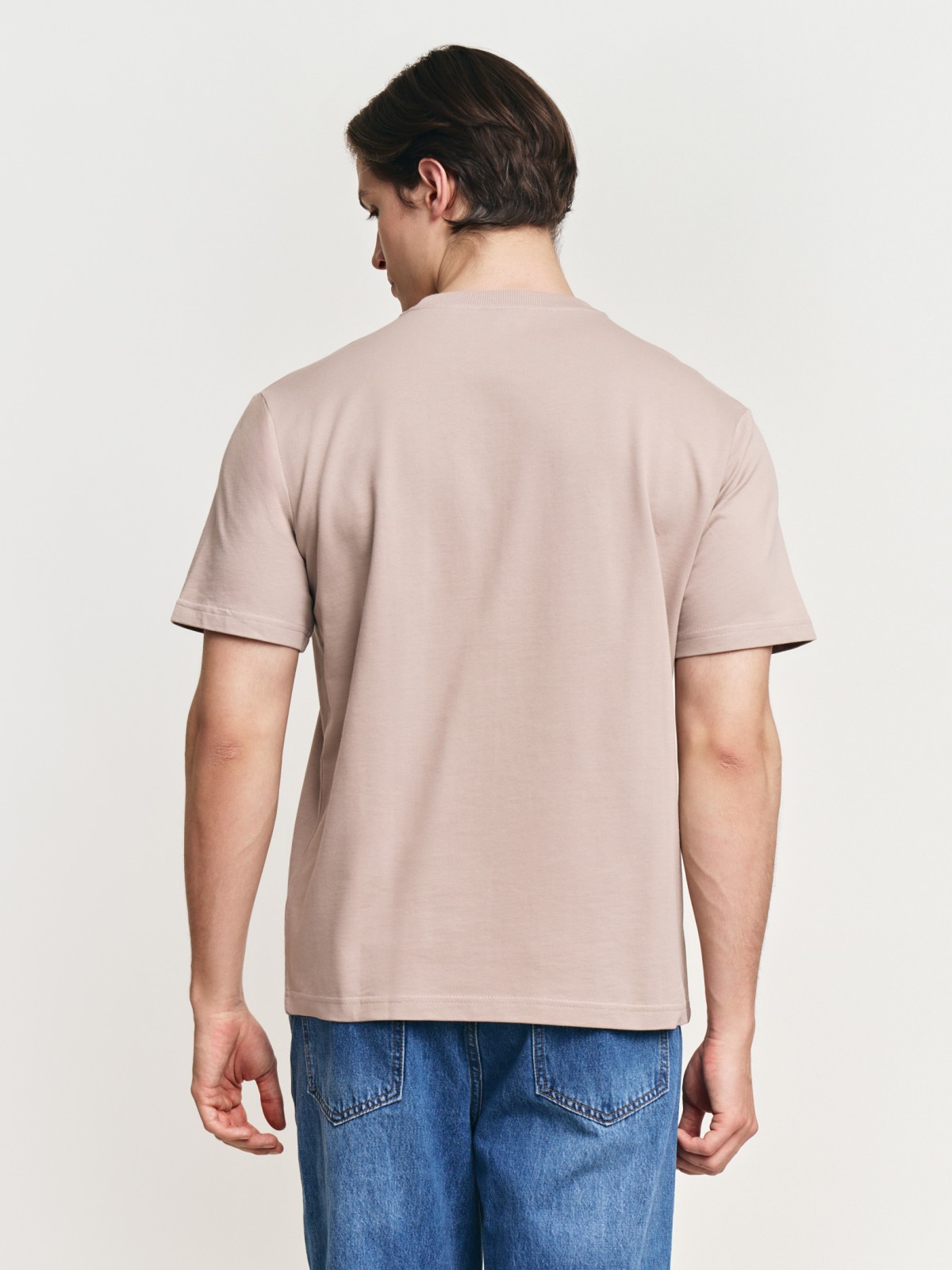 Футболка из хлопка с круглым вырезом