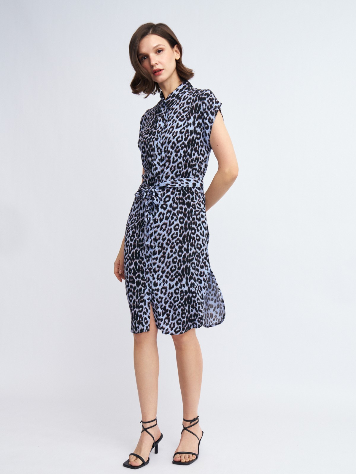 Платье-рубашка из вискозы с поясом